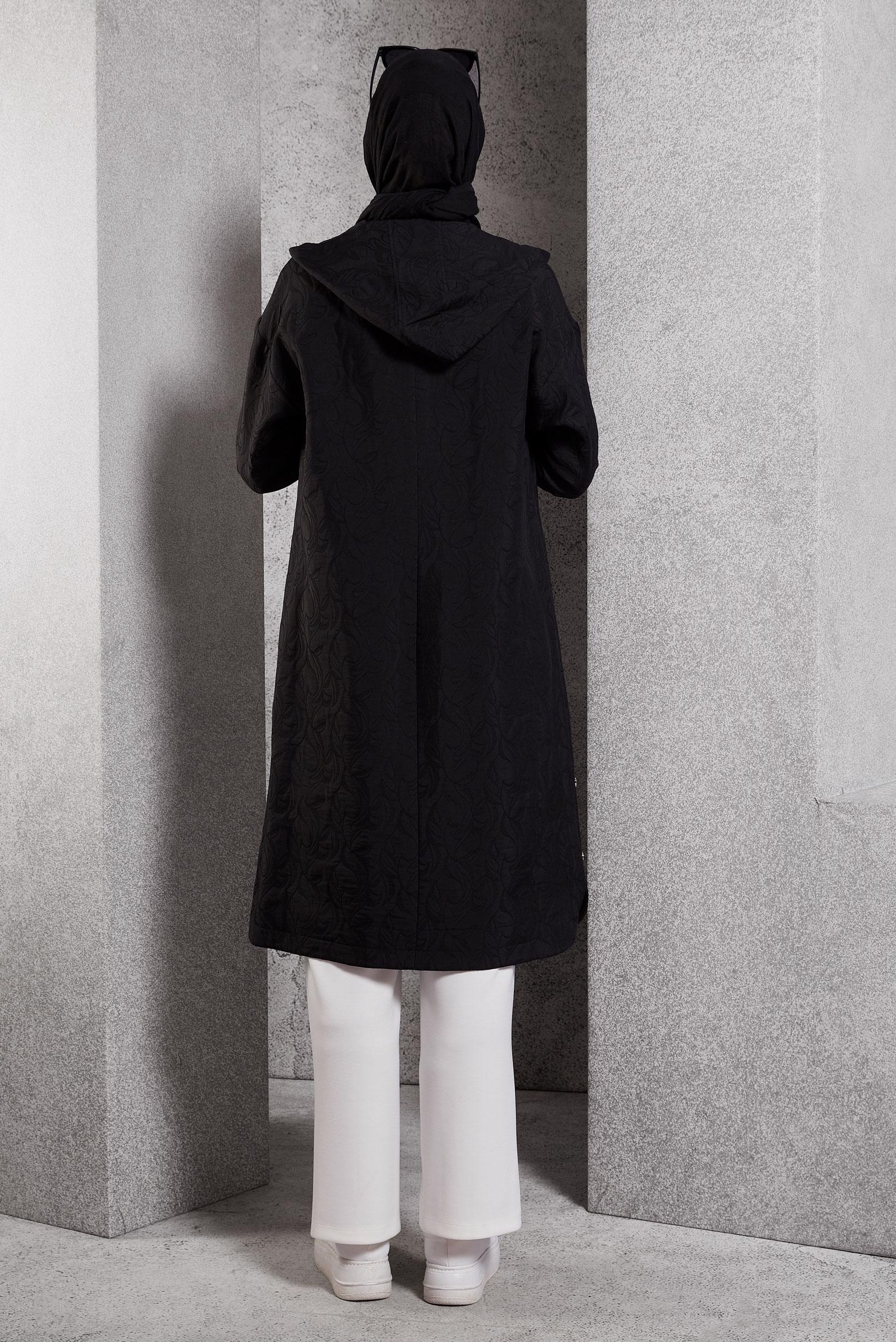 Tesettür giyim SİYAH KAPÜŞONLU TRENÇKOT 10841-1