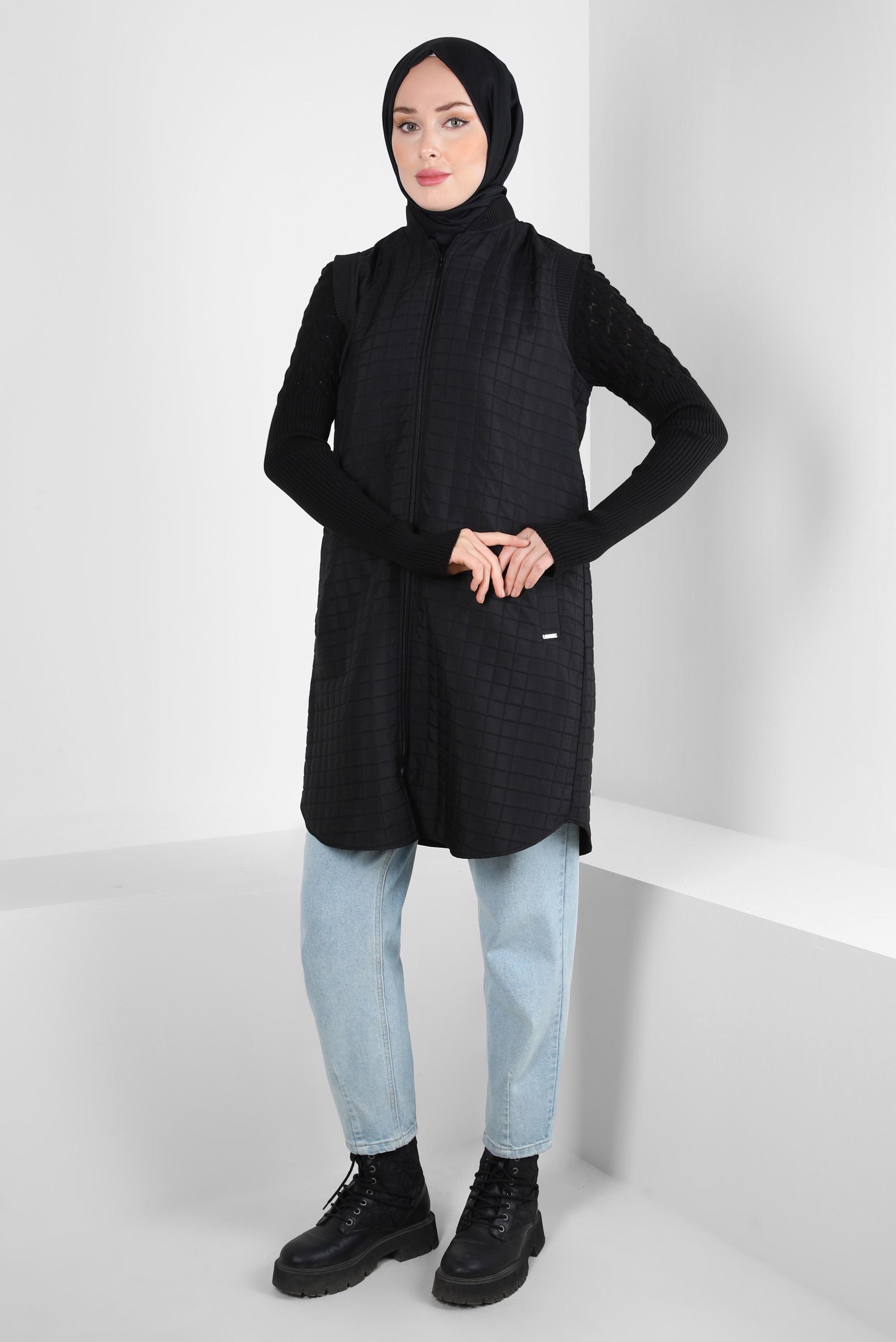 Tesettür giyim SİYAH KAPİTONE DESENLİ YELEK 44302