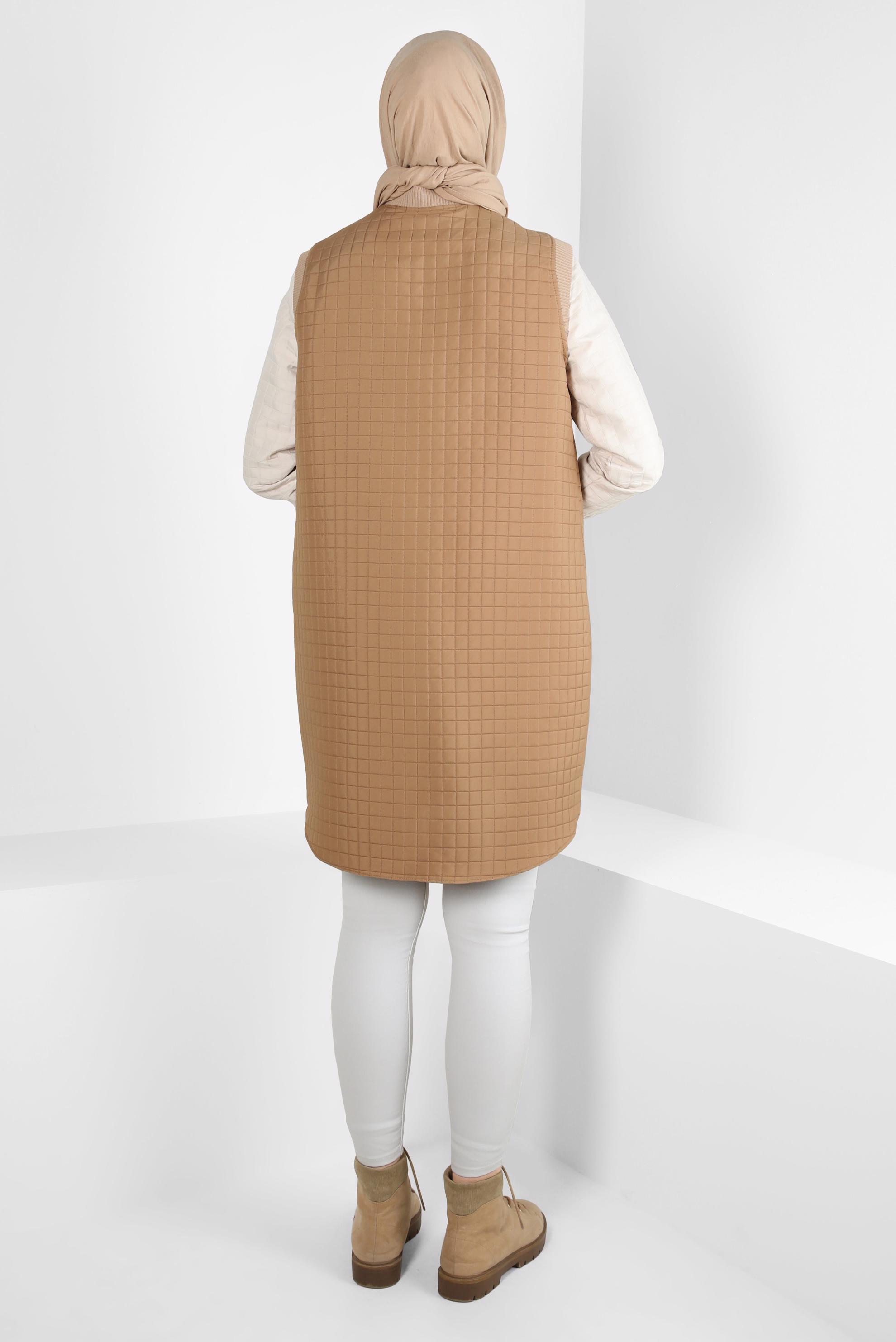 Tesettür giyim KAHVE KAPİTONE DESENLİ YELEK 44302