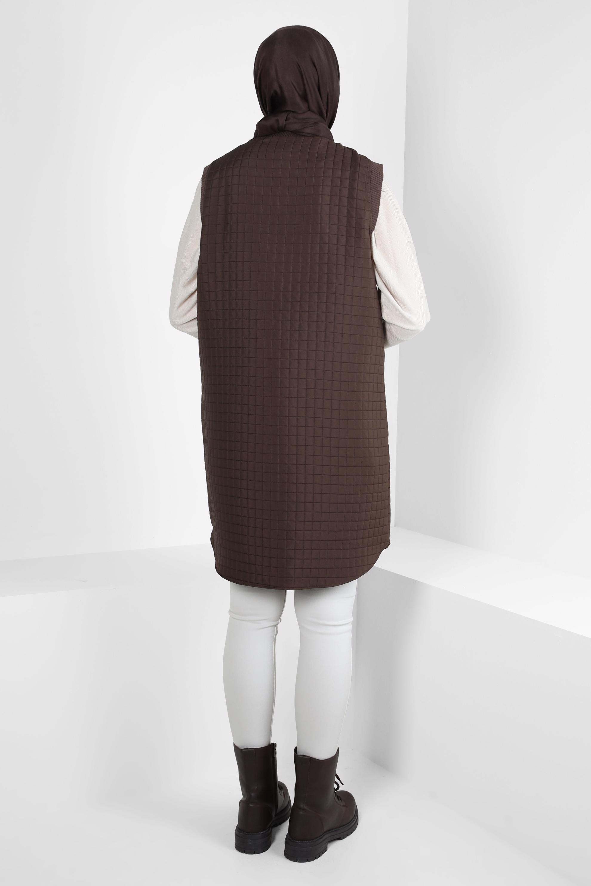 Tesettür giyim KAHVE KAPİTONE DESENLİ YELEK 44302