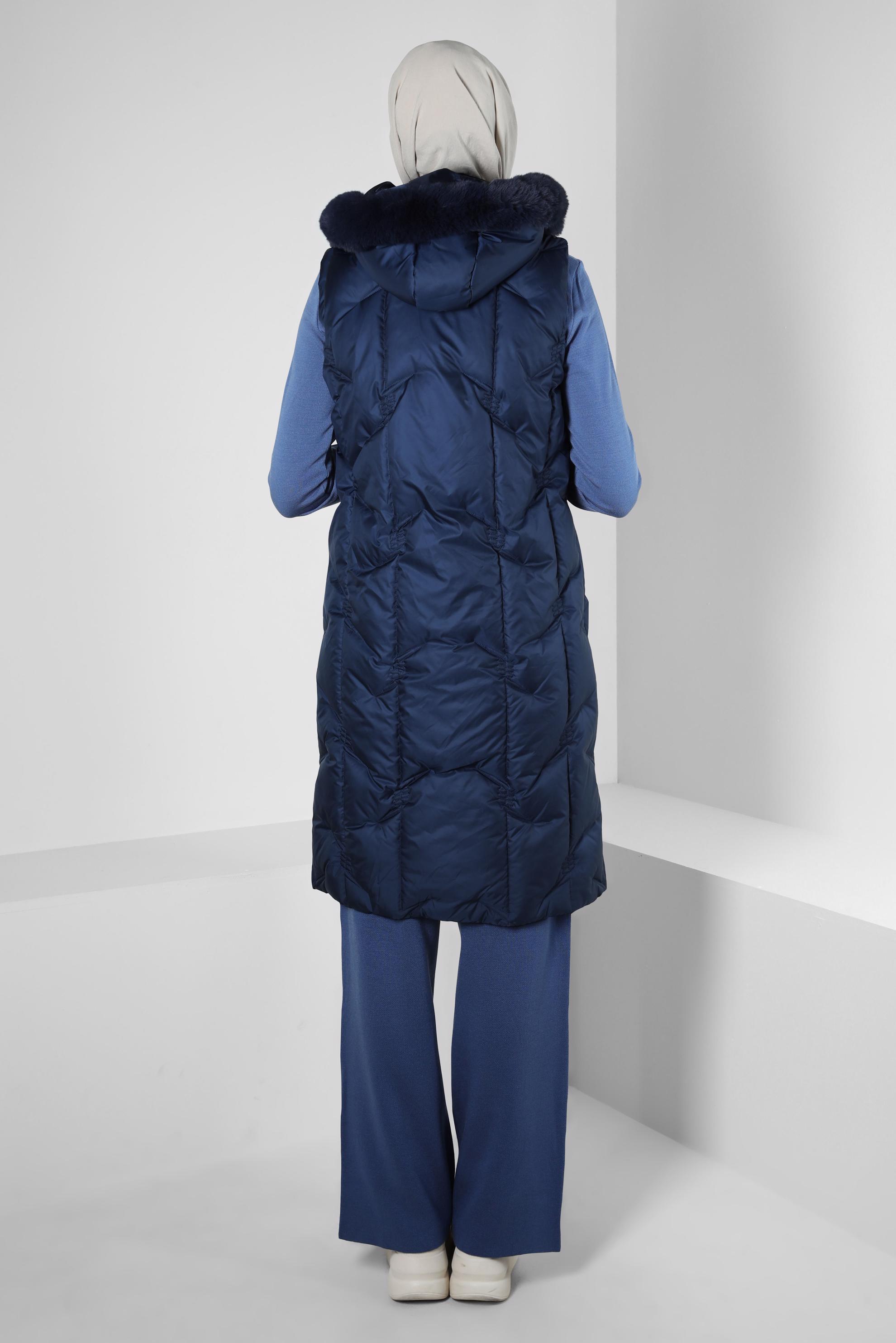 Tesettür giyim LACİVERT KAPÜŞONLU ŞİŞME YELEK 90419