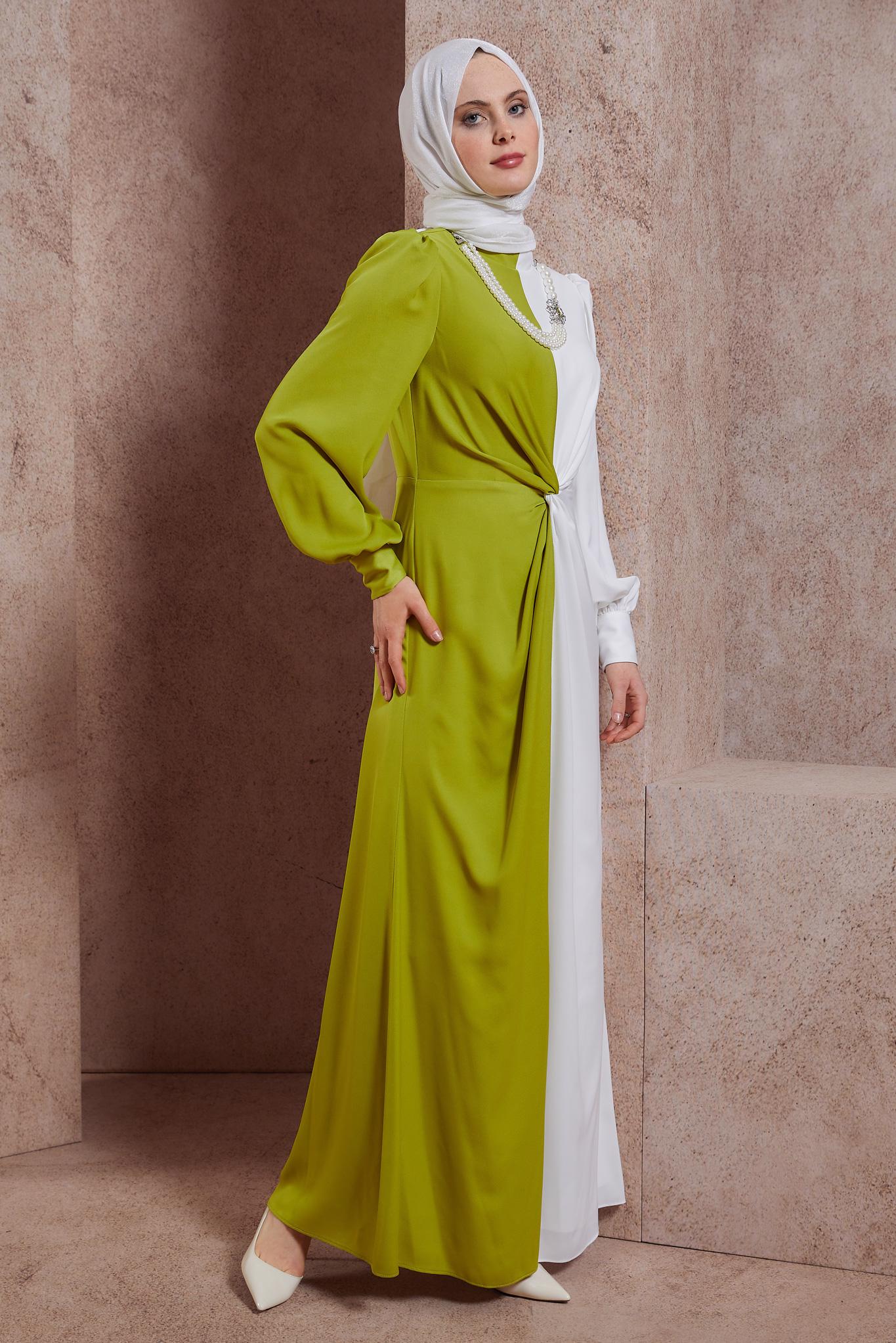 Tesettür giyim YEŞİL İKİ RENKLİ AKSESUARLI ABİYE ELBİSE 50401