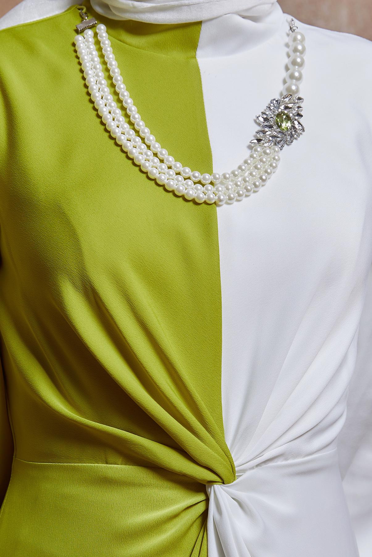 Tesettür giyim YEŞİL İKİ RENKLİ AKSESUARLI ABİYE ELBİSE 50401