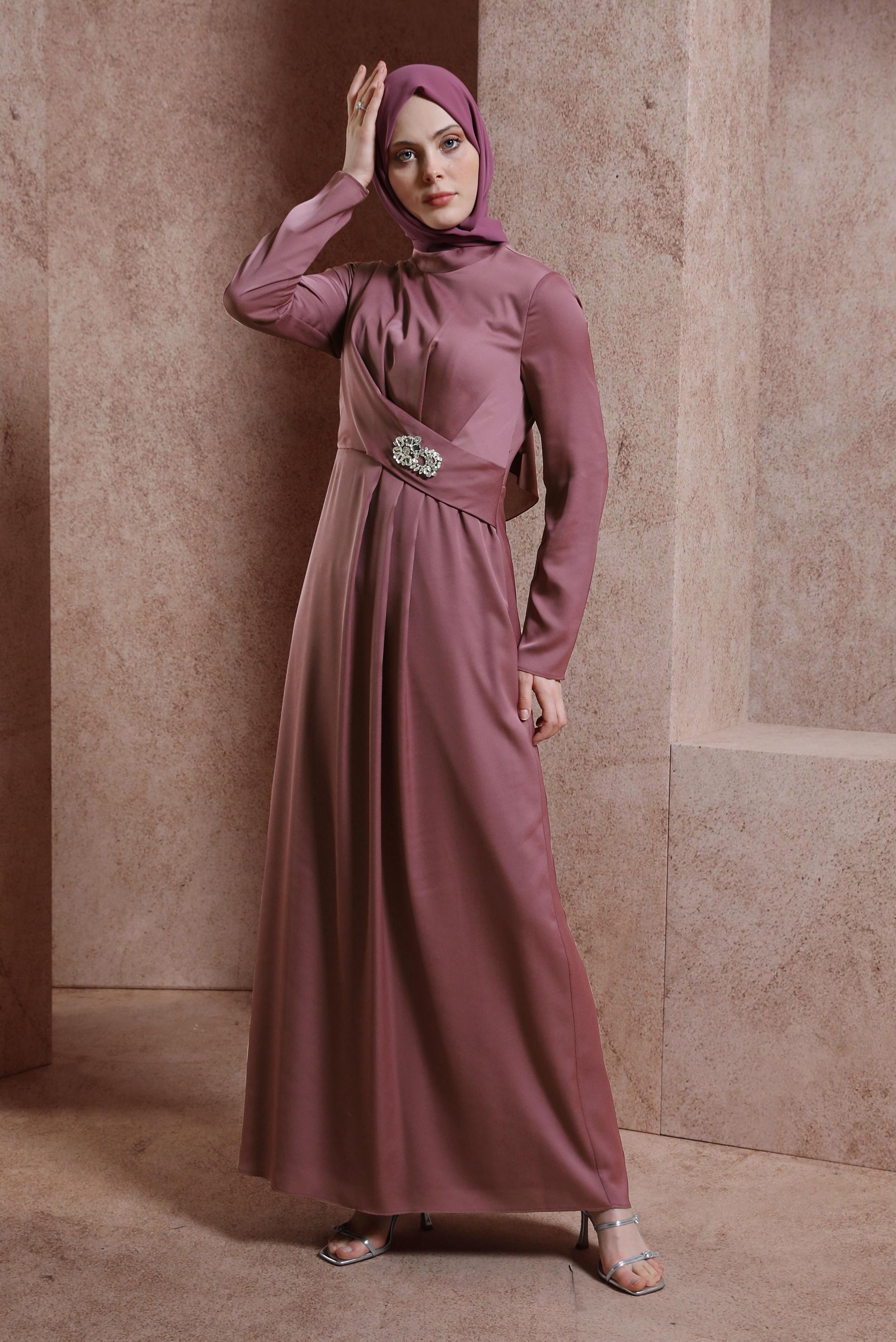 Tesettür giyim PEMBE TAŞ DETAYLI SATEN ABİYE ELBİSE 50402