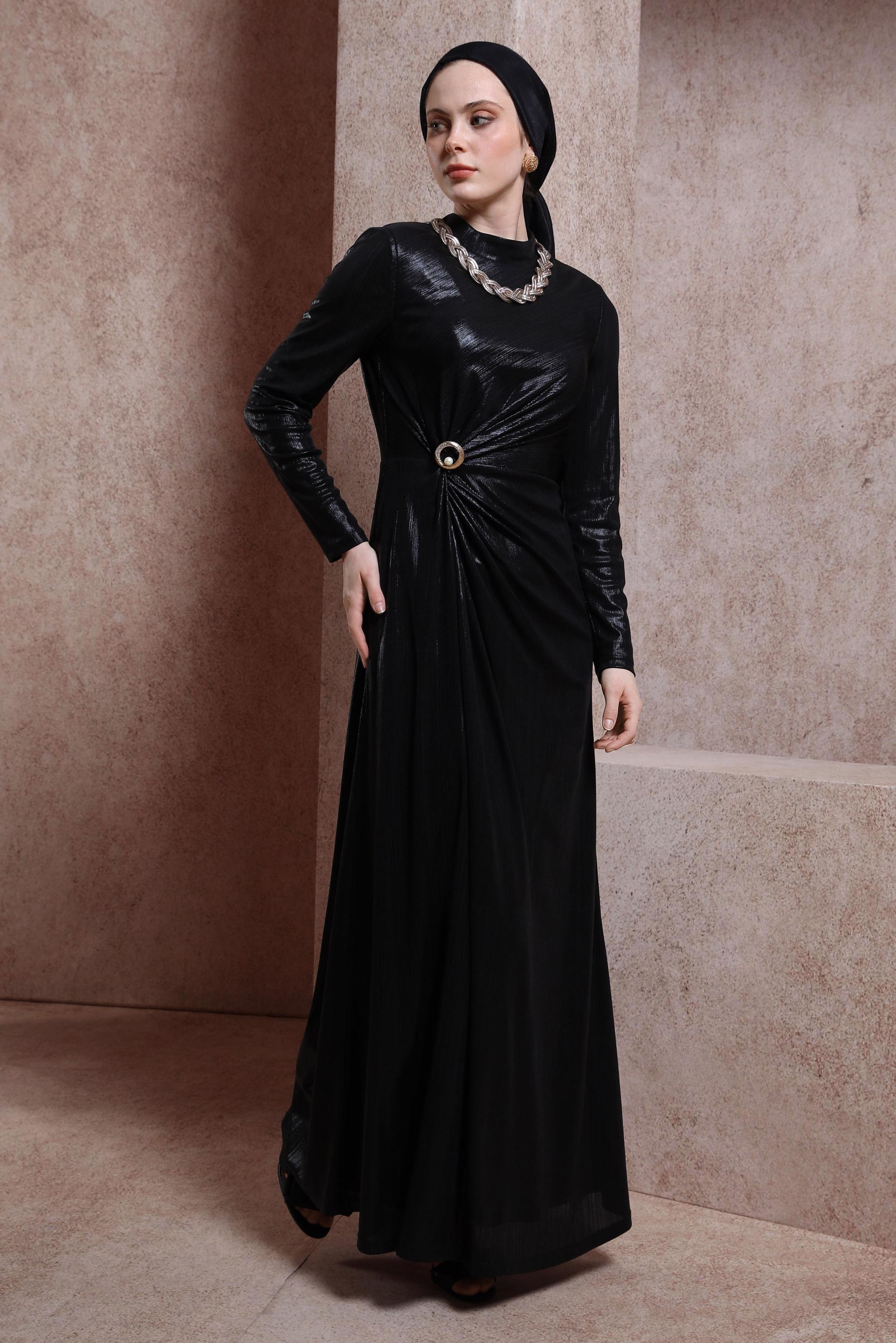 Tesettür giyim SİYAH AKSESUAR DETAYLI ABİYE ELBİSE 50415