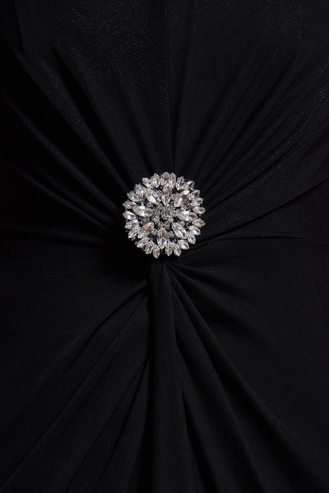 Tesettür giyim SİYAH TAŞ BROŞ DETAYLI ABİYE ELBİSE 50416 - ALVİNA