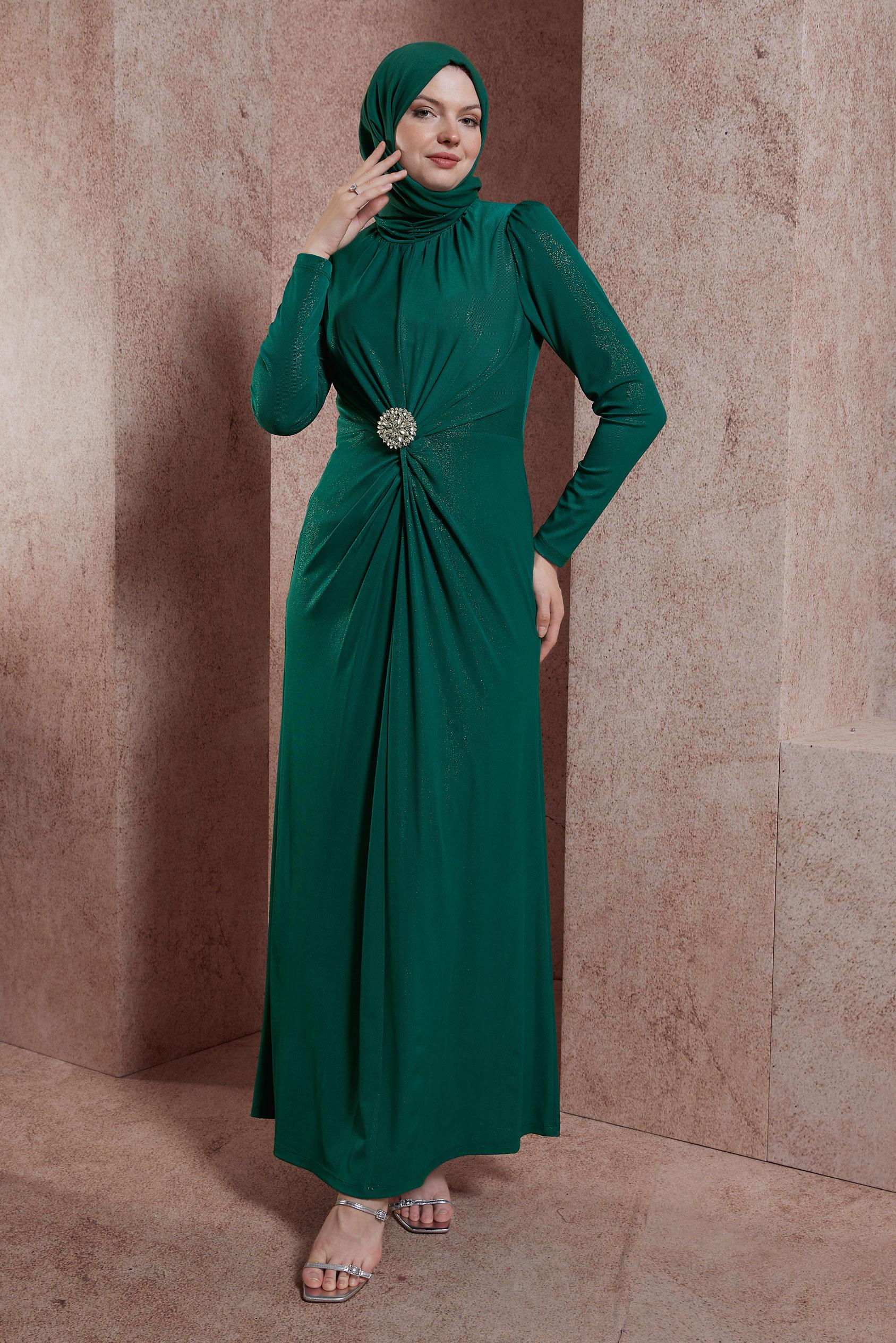 Tesettür giyim YEŞİL TAŞ BROŞ DETAYLI ABİYE ELBİSE 50416