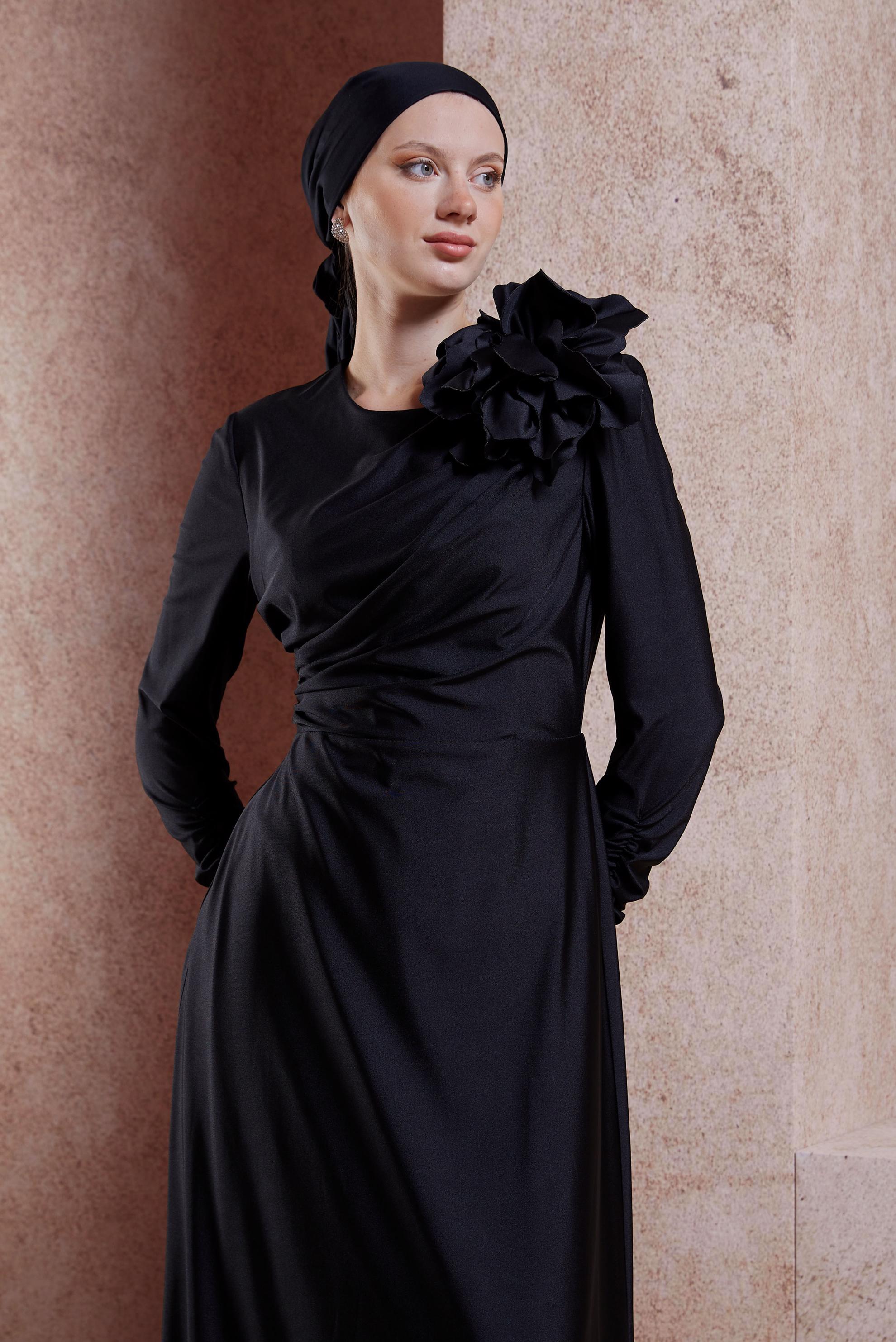 Hijab clothing BLACK EVENING DRESS WITH ACCESSORY 50420