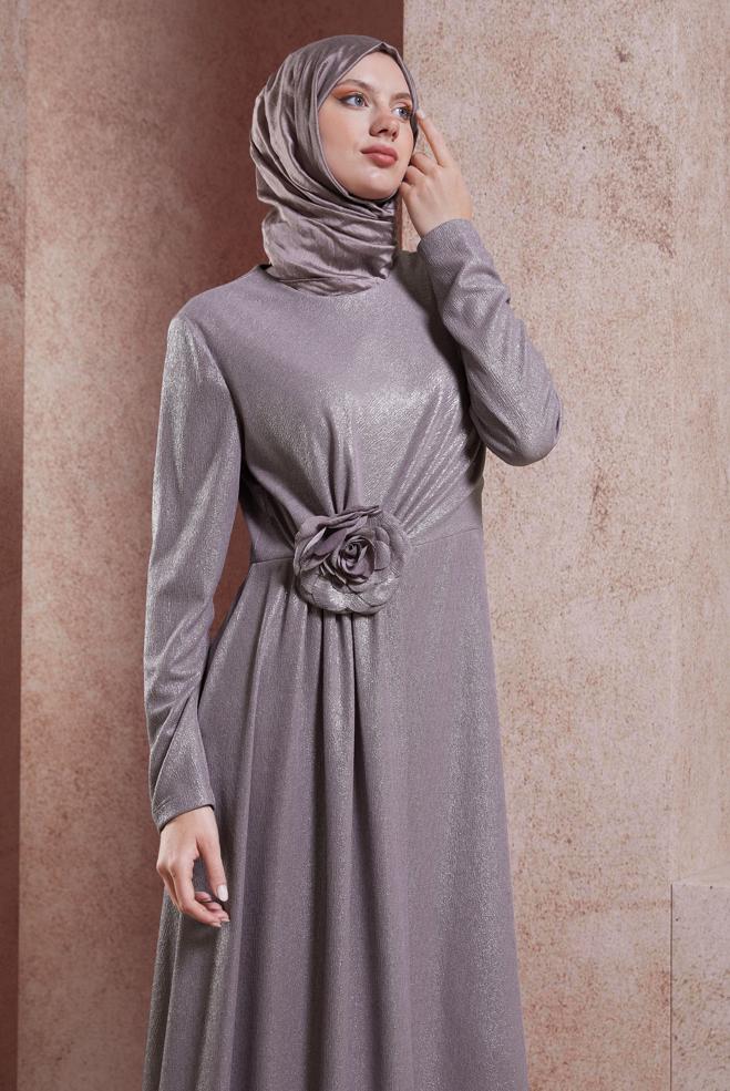 Tesettür giyim MOR ÇİÇEK DETAYLI ABİYE 50421 - ALVİNA