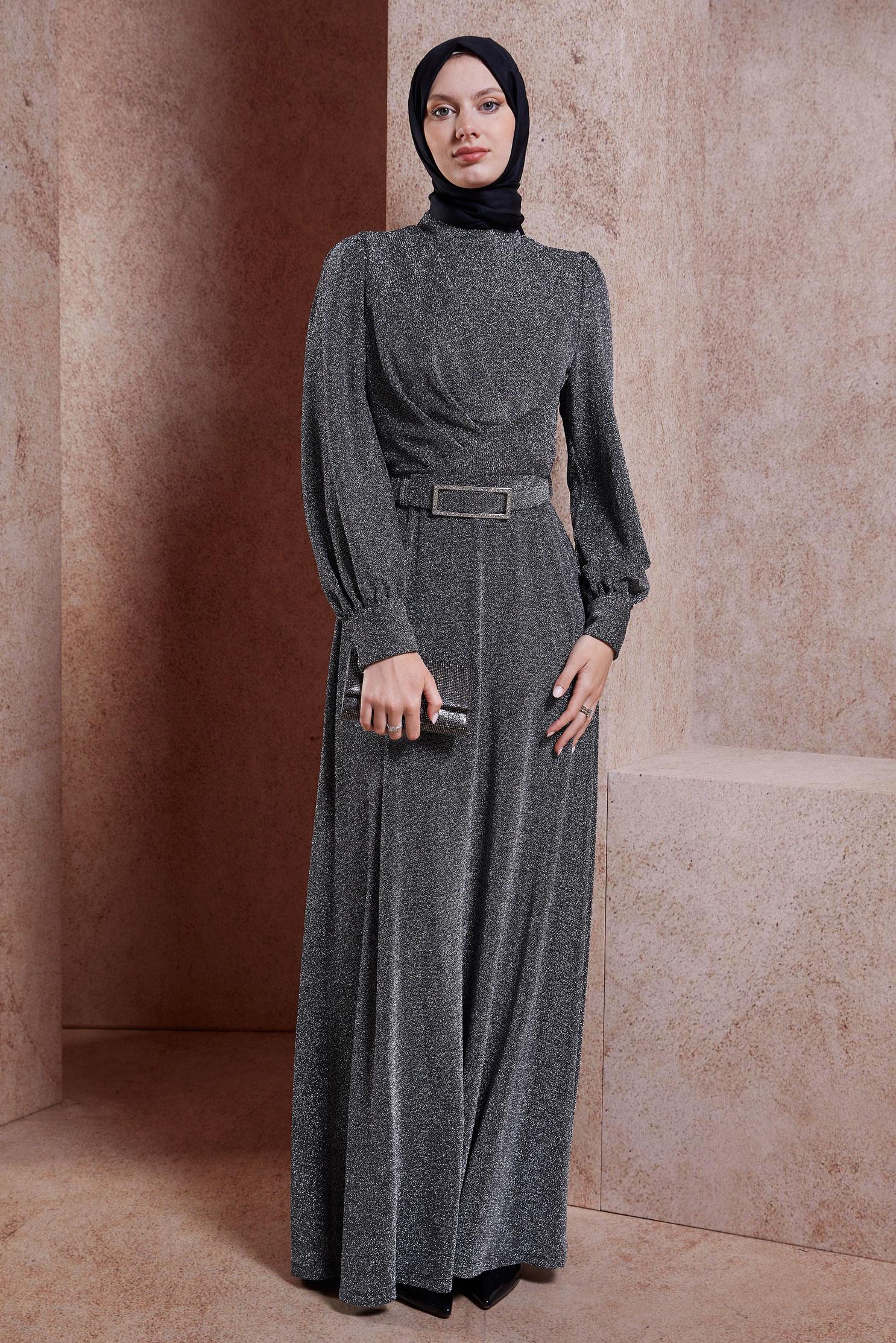 Tesettür giyim SİYAH KEMERLİ SİMLİ ABİYE ELBİSE 50424