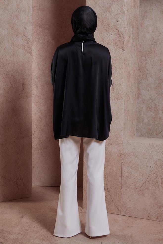 Tesettür giyim SİYAH YARASA KOL SATEN BLUZ 44410 - ALVİNA