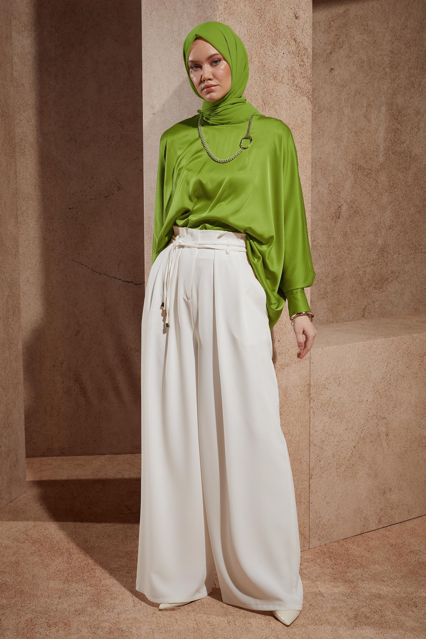 Tesettür giyim YEŞİL YARASA KOL SATEN BLUZ 44410