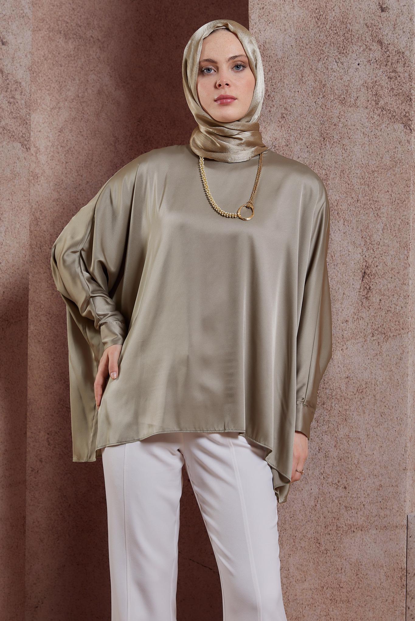 Tesettür giyim VİZON YARASA KOL SATEN BLUZ 44410