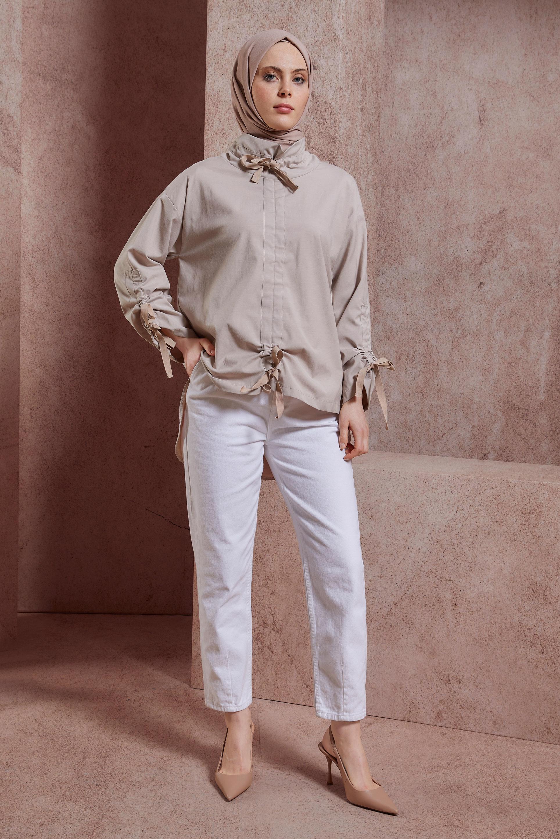 Tesettür giyim BEJ BÜZGÜ DETAYLI PAMUK SATEN BLUZ 44470