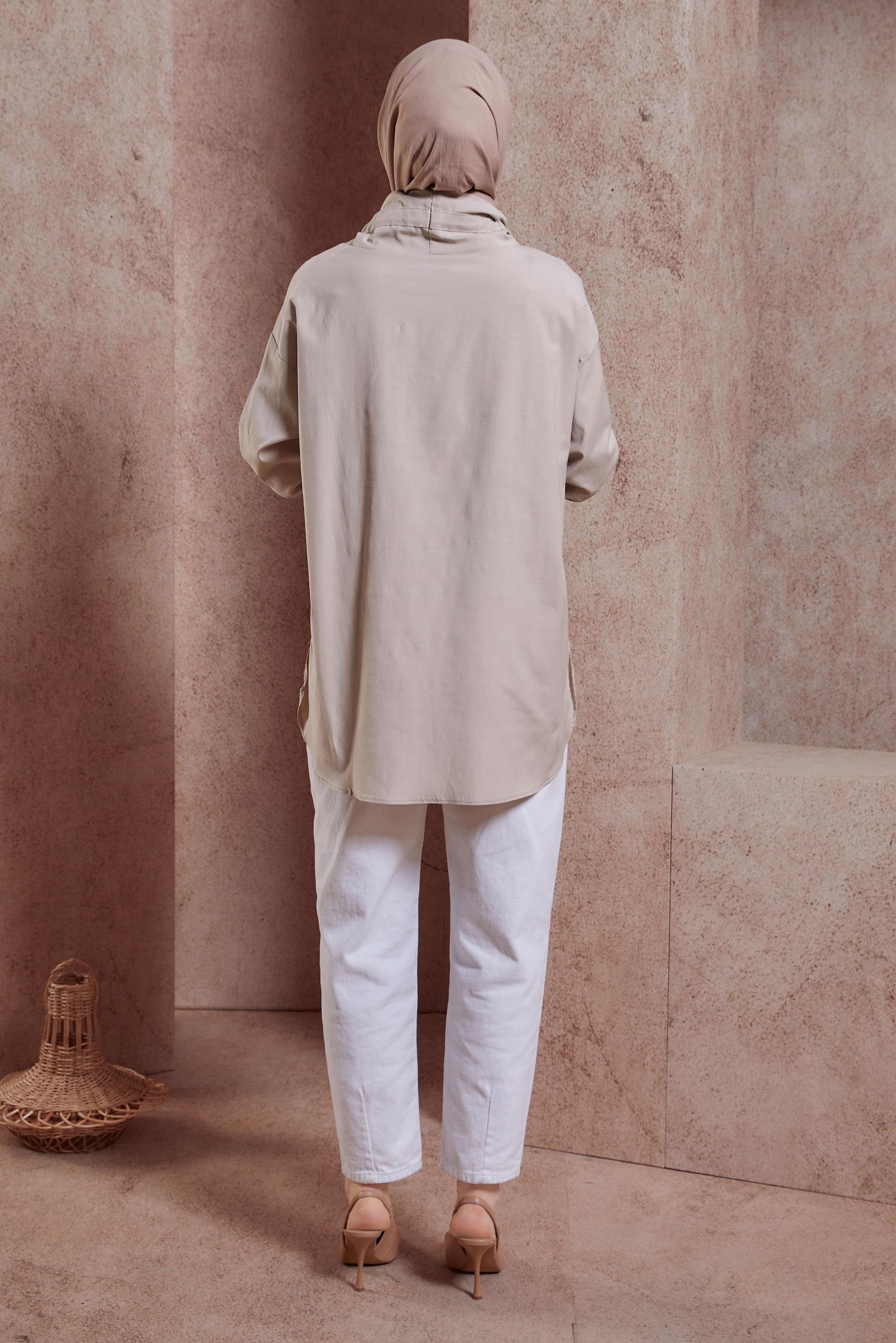 Tesettür giyim BEJ BÜZGÜ DETAYLI PAMUK SATEN BLUZ 44470