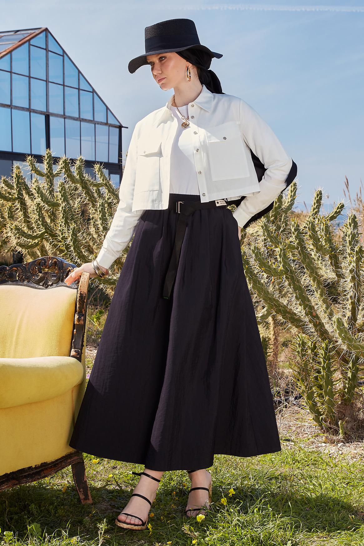 Tesettür giyim BEYAZ DÜĞMELİ PAMUKLU BLUZ 44496