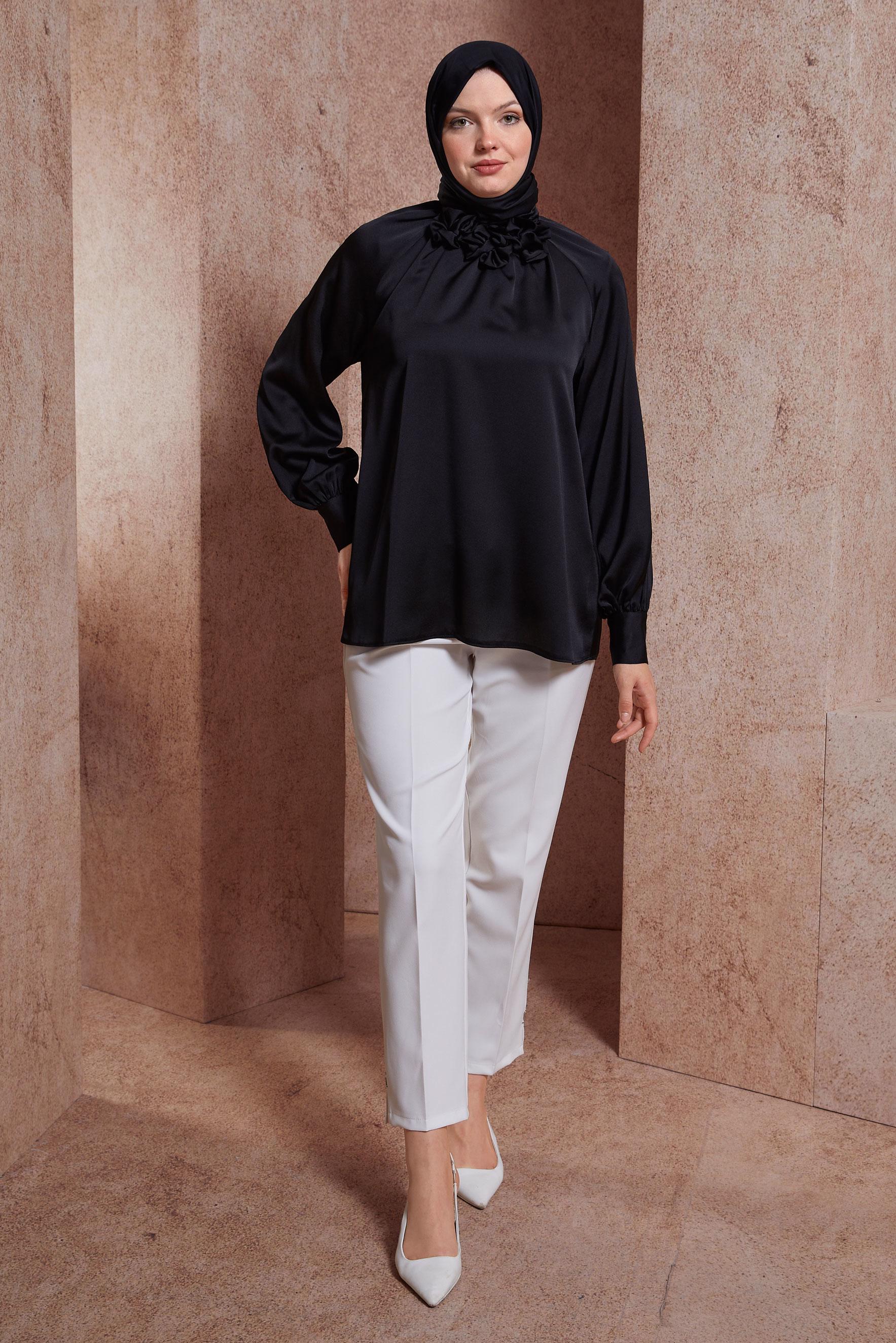 Tesettür giyim SİYAH SATEN BLUZ 44554