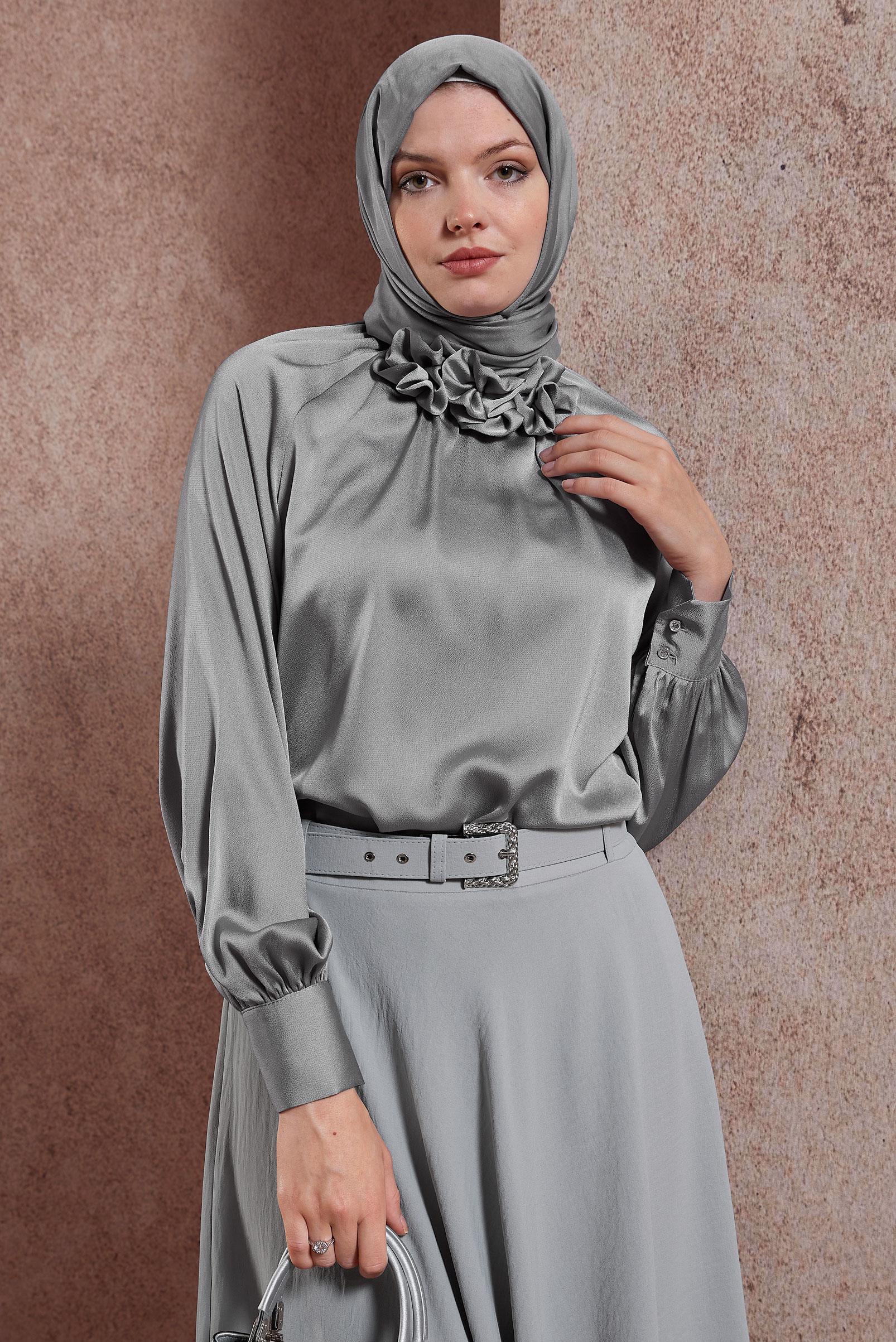 Tesettür giyim GRİ SATEN BLUZ 44554