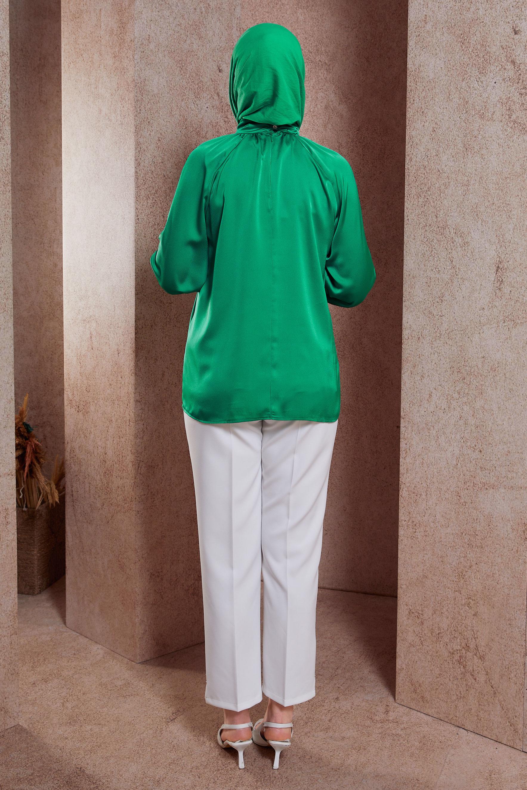 Tesettür giyim YEŞİL SATEN BLUZ 44554