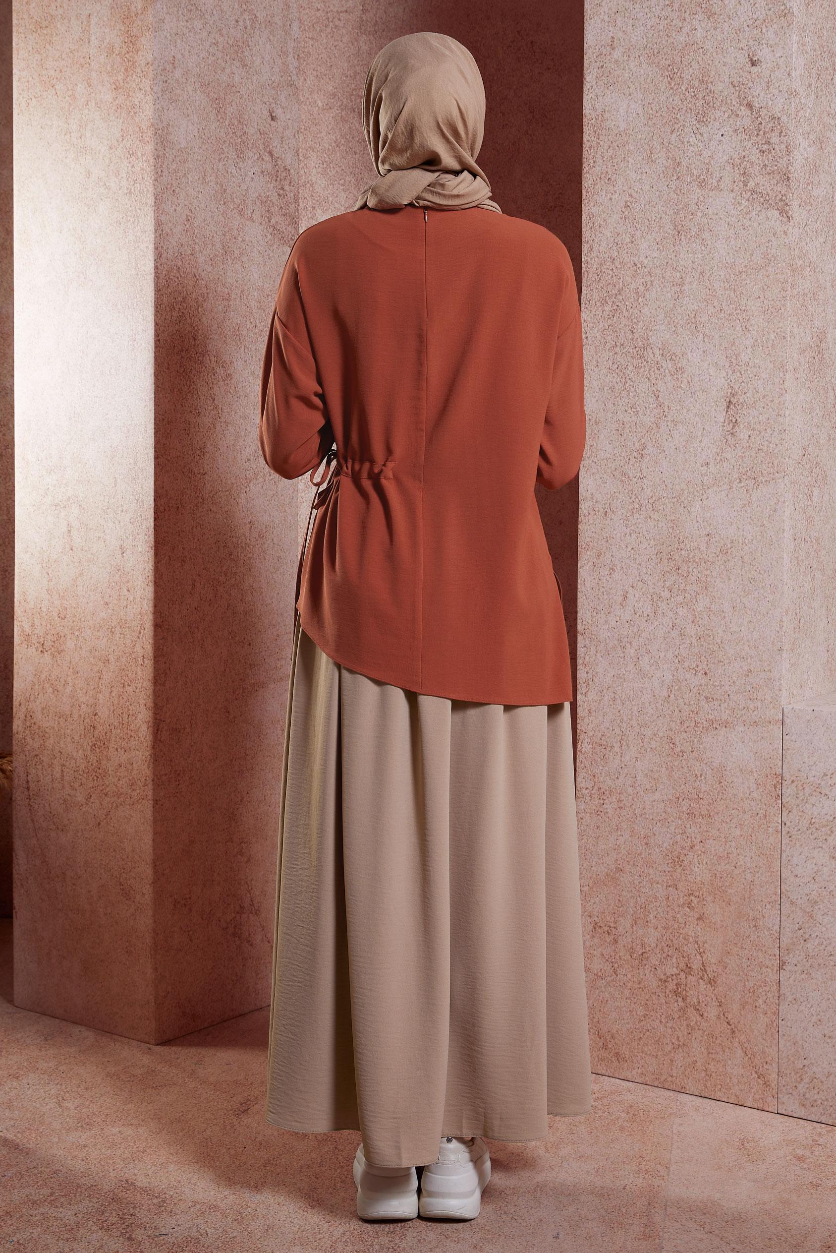 Tesettür giyim TURUNCU BELİ BÜZGÜLÜ BLUZ 44608