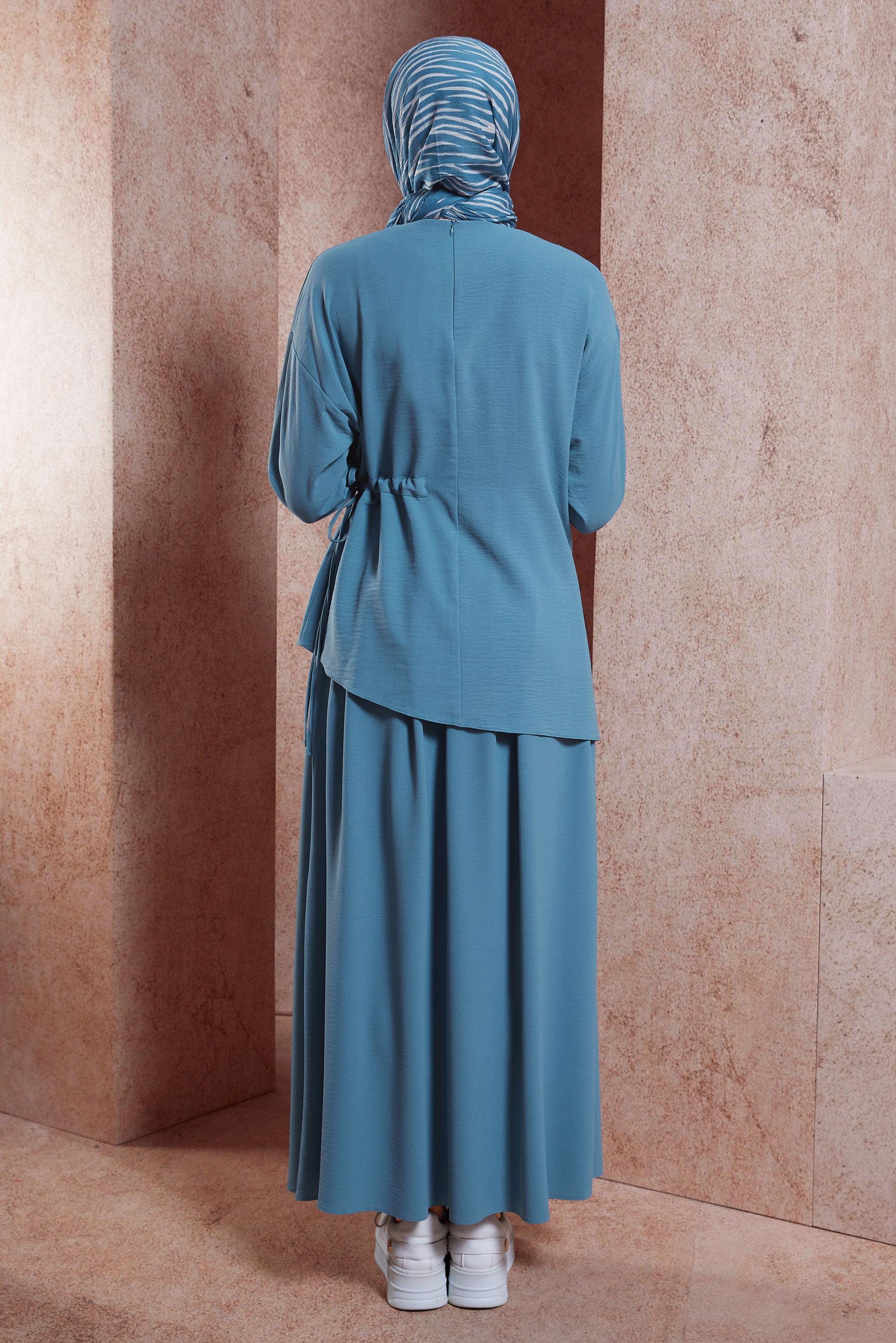 Tesettür giyim MAVİ BELİ BÜZGÜLÜ BLUZ 44608