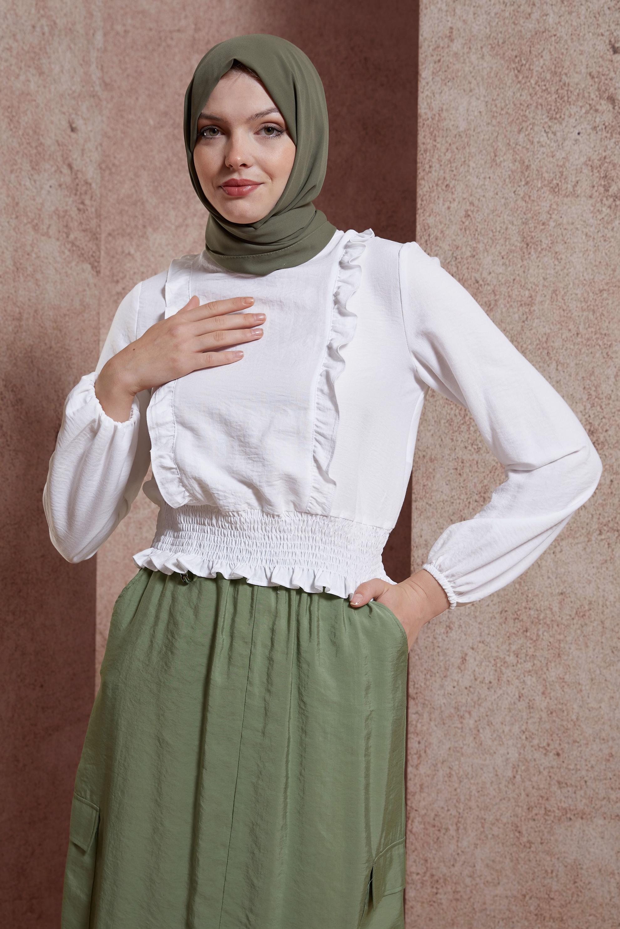 Tesettür giyim BEYAZ GİPELİ FIRFIR DETAYLI BLUZ 44616