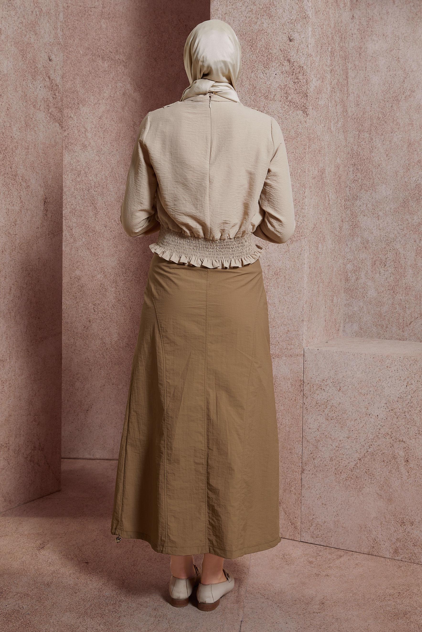 Tesettür giyim BEJ GİPELİ FIRFIR DETAYLI BLUZ 44616