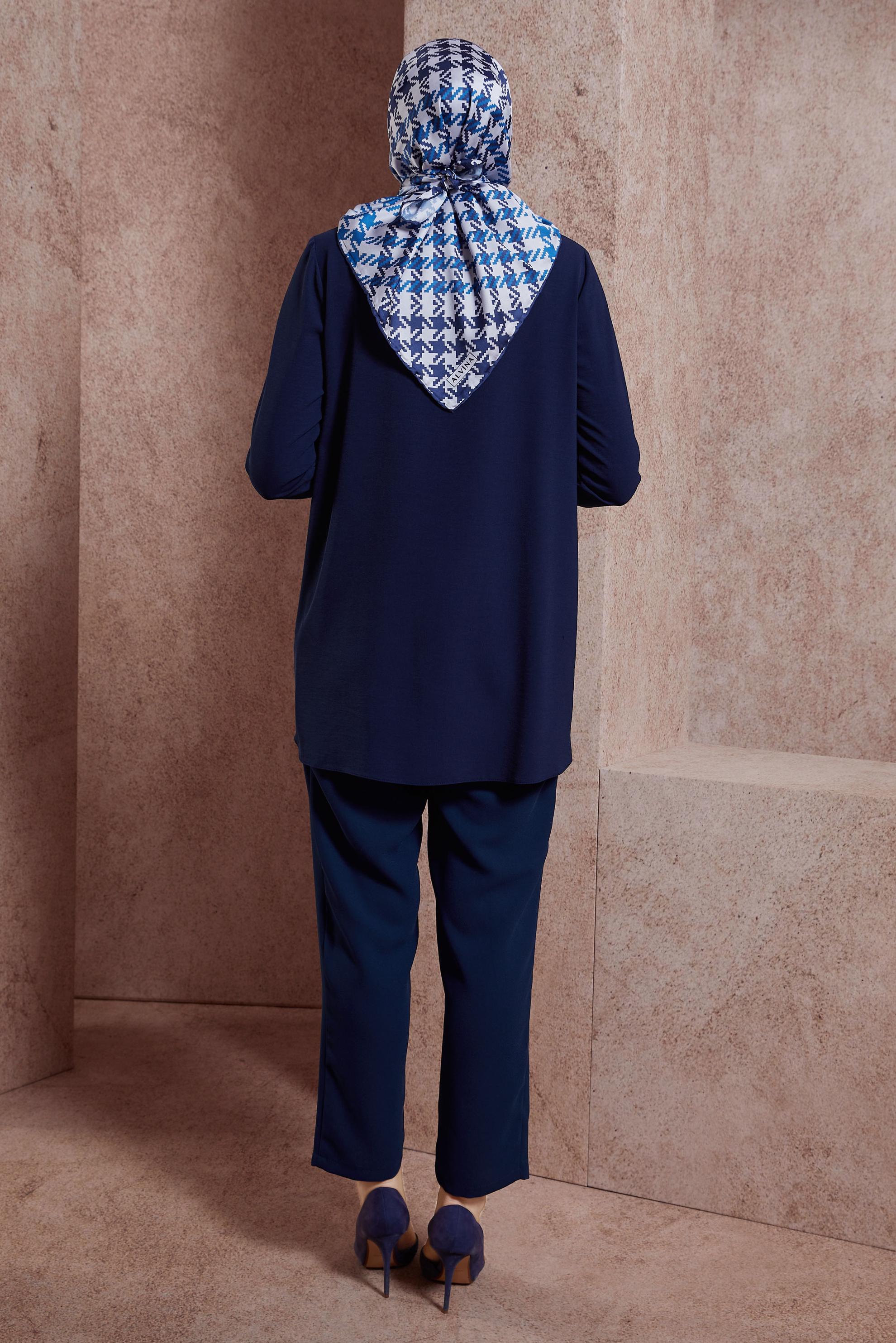 Tesettür giyim LACİVERT GÖMLEK BLUZ 44617