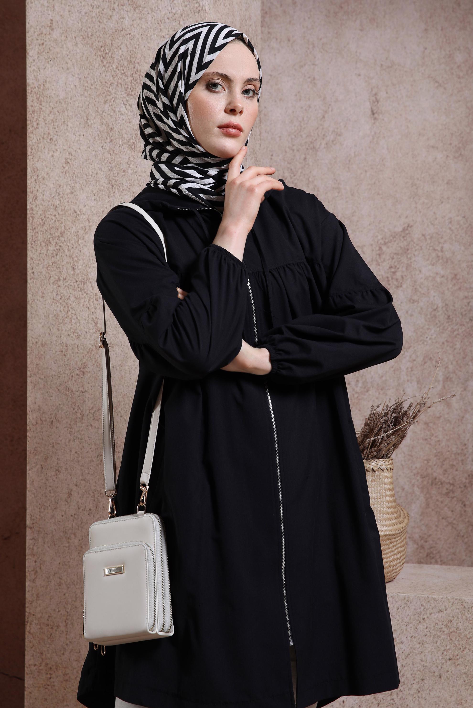 Tesettür giyim SİYAH KAPÜŞONLU GİY ÇIK 44441