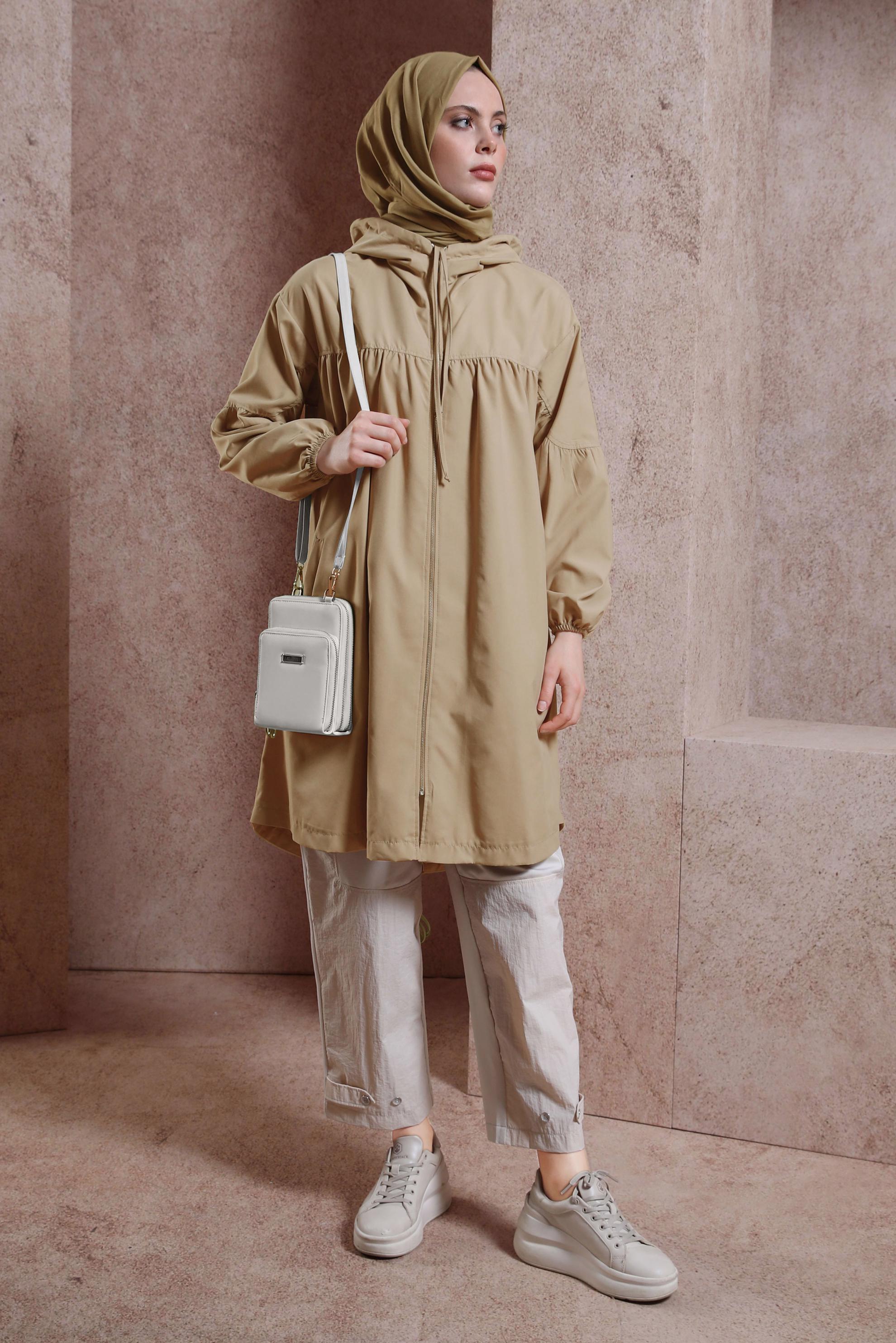 Tesettür giyim BEJ KAPÜŞONLU GİY ÇIK 44441