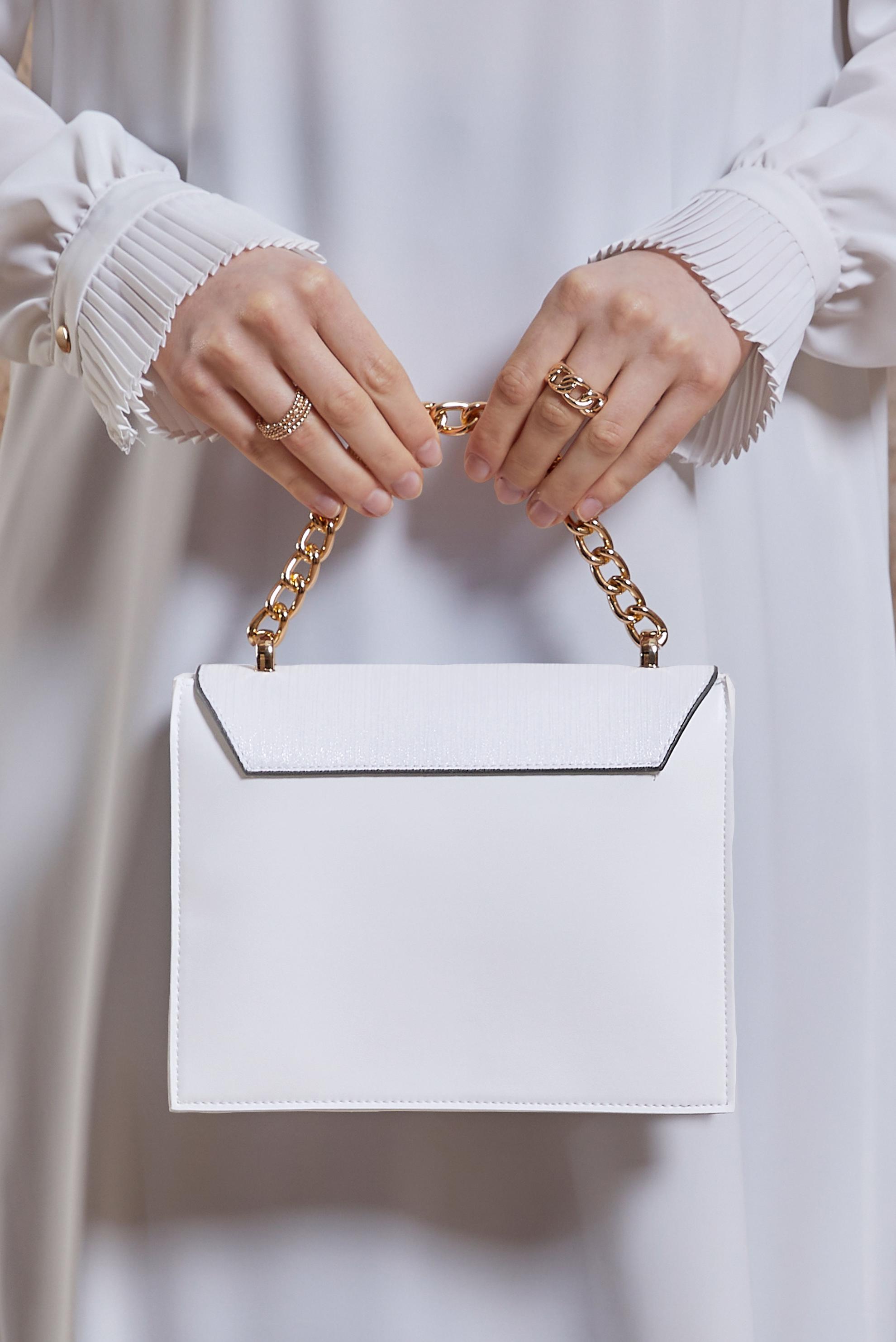 Tesettür giyim BEYAZ ALVİNA ÇANTA 132