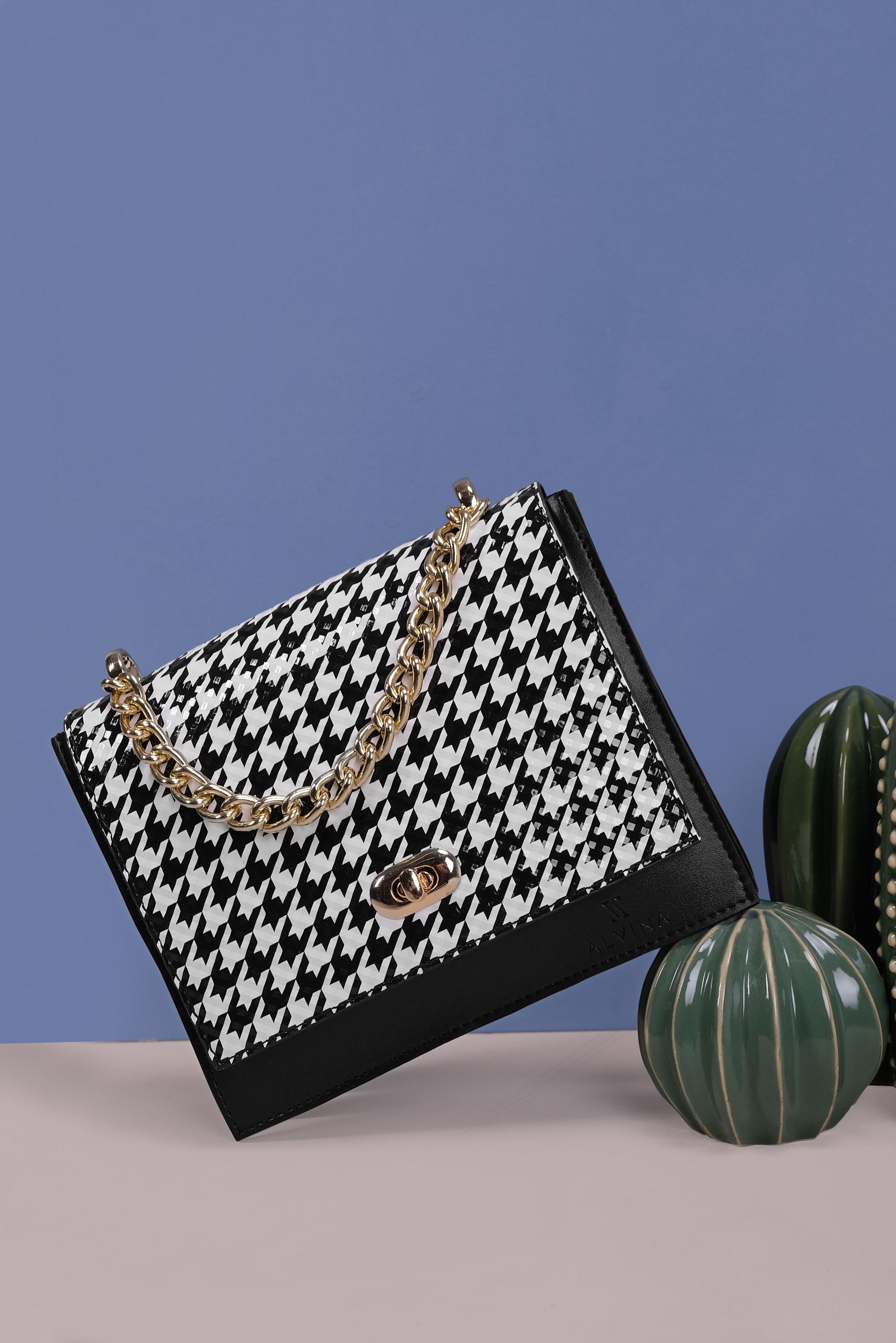 Tesettür giyim BEYAZ ALVİNA ÇANTA 132