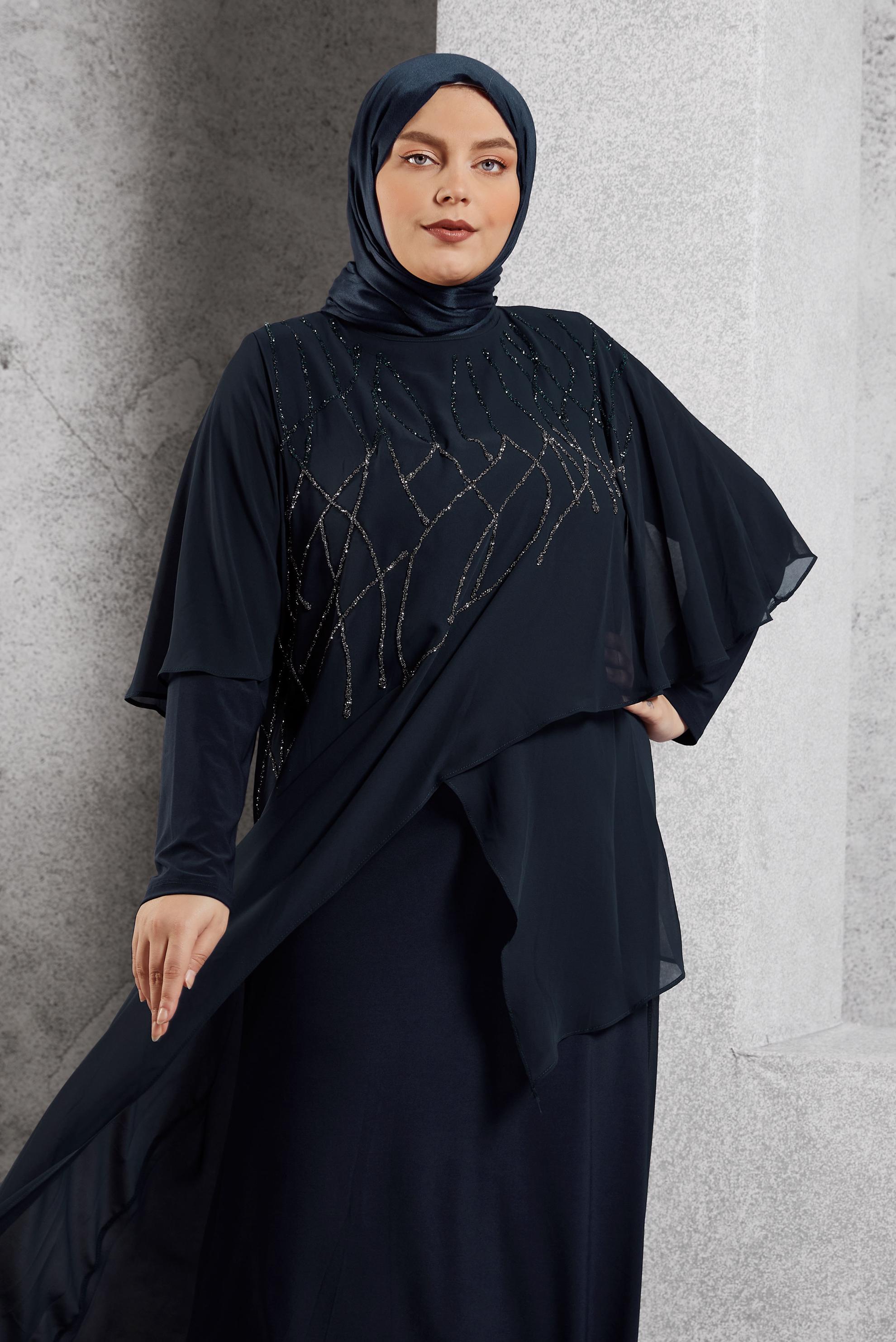 Vêtements hijab BLEU MARINE ROBE GRANDE TAILLE AVEC CAPE EN MOUSSELINE 20506