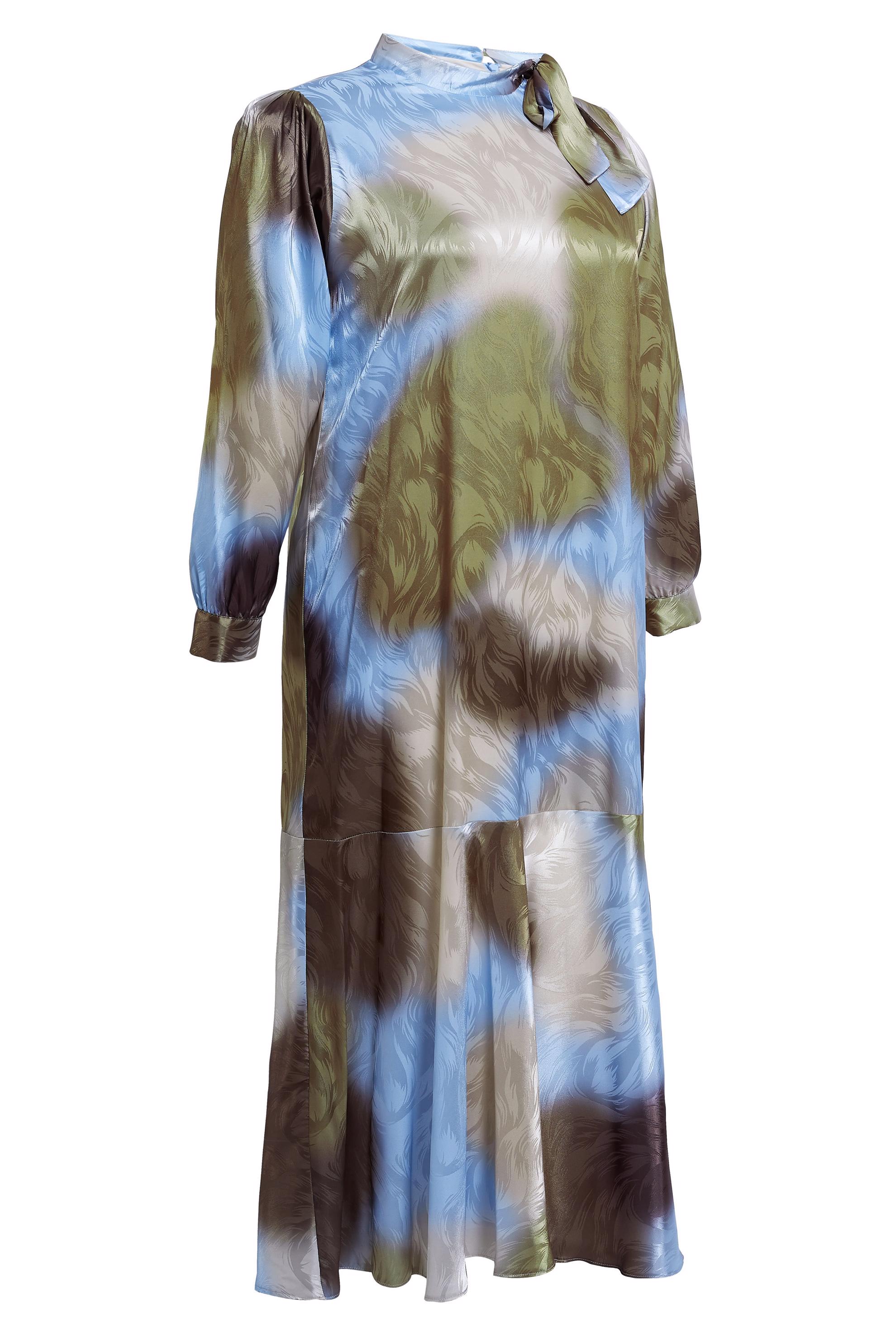 Tesettür giyim MAVİ SATEN JAKARLI BÜYÜK BEDEN ELBİSE 20515