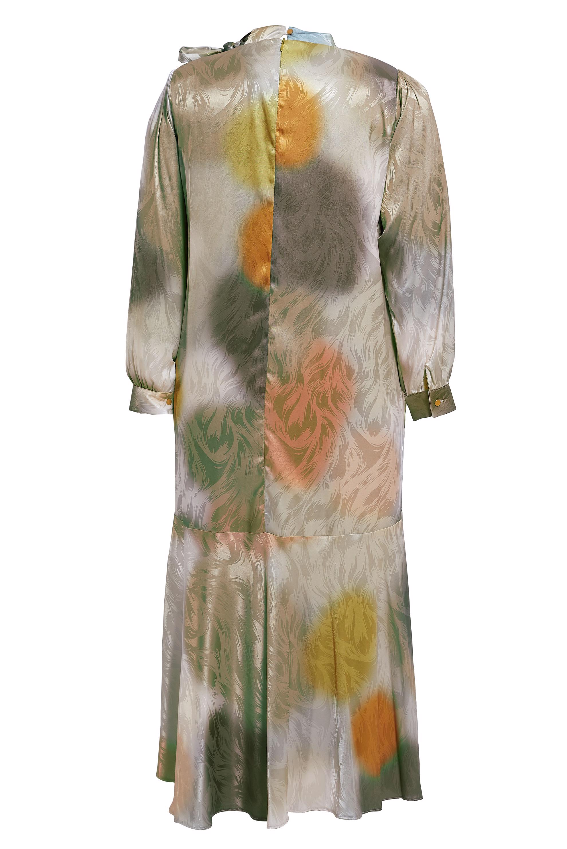 Tesettür giyim TURUNCU SATEN JAKARLI BÜYÜK BEDEN ELBİSE 20515