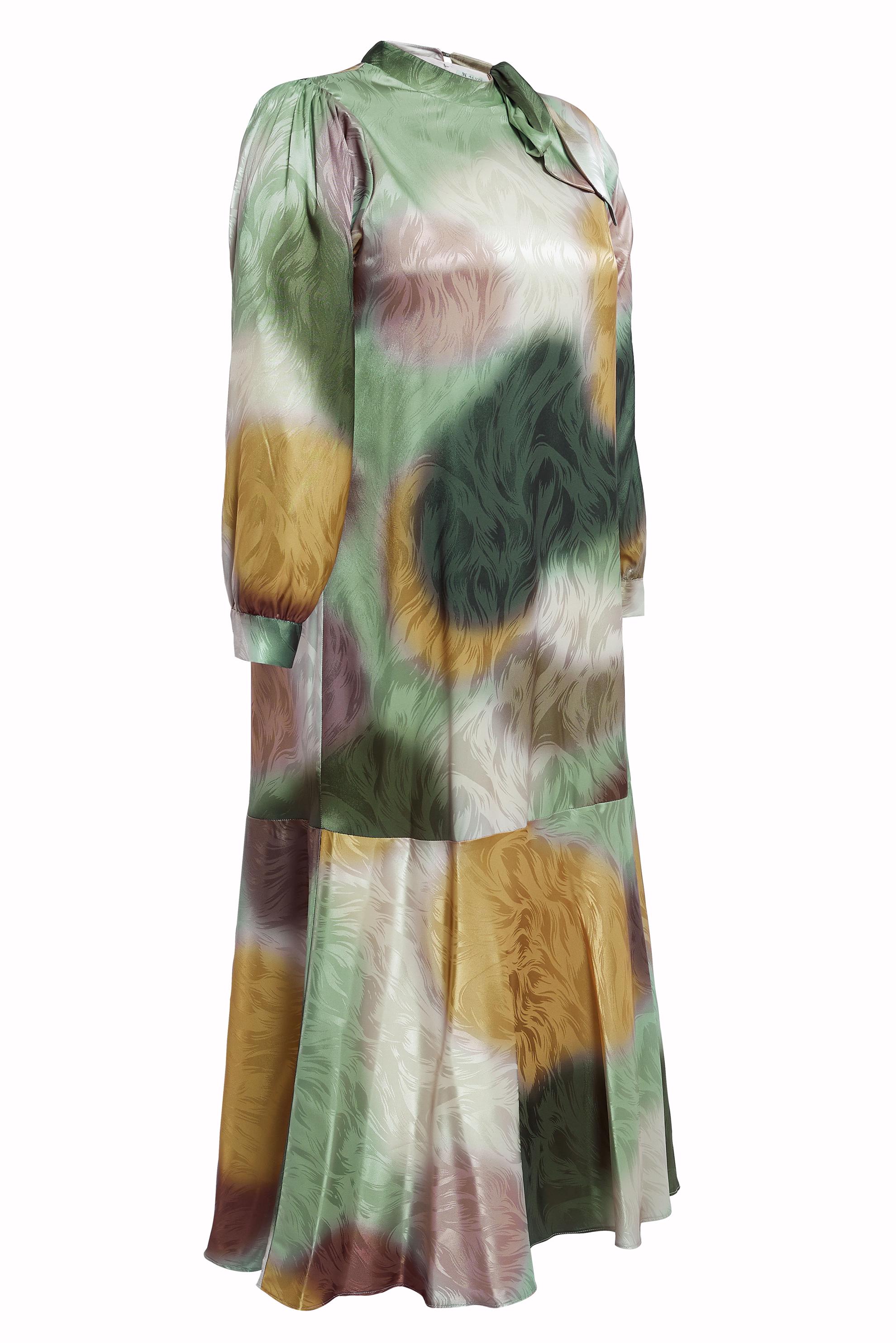 Tesettür giyim YEŞİL SATEN JAKARLI BÜYÜK BEDEN ELBİSE 20515