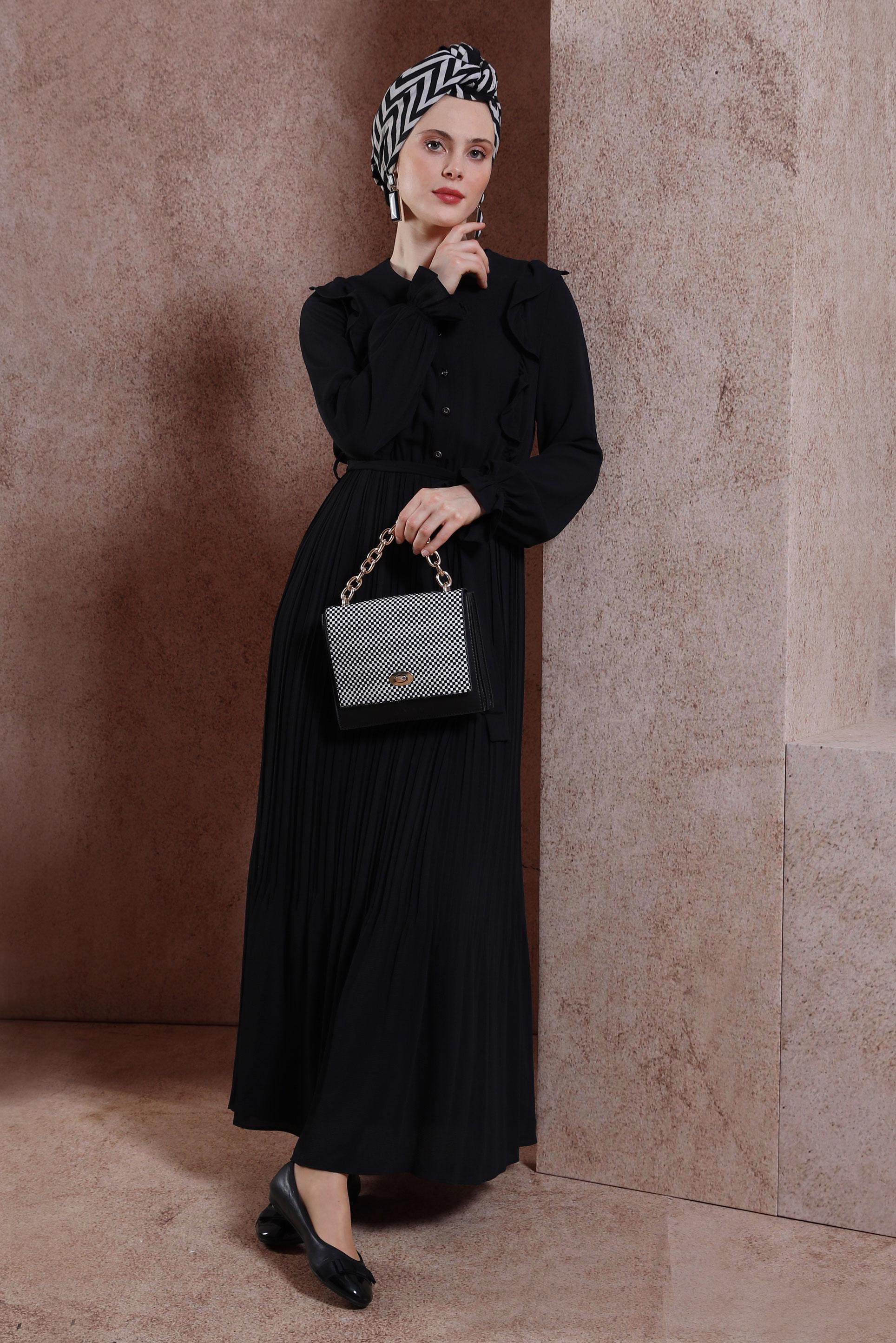 Tesettür giyim SİYAH KUŞAKLI FIRFIRLI ELBİSE 43899