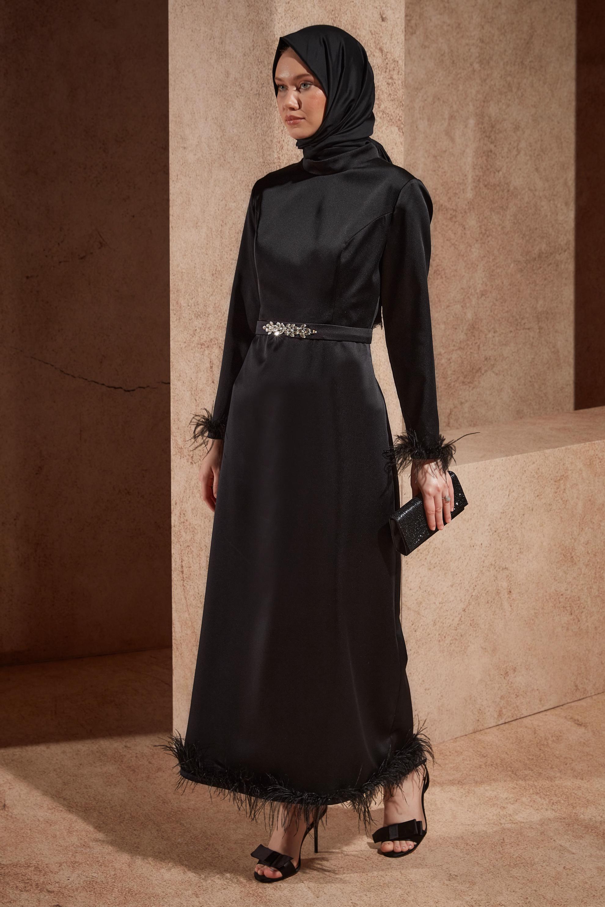 Hijab clothing BLACK DRESS WITH FEATHER DETAIL 43939
