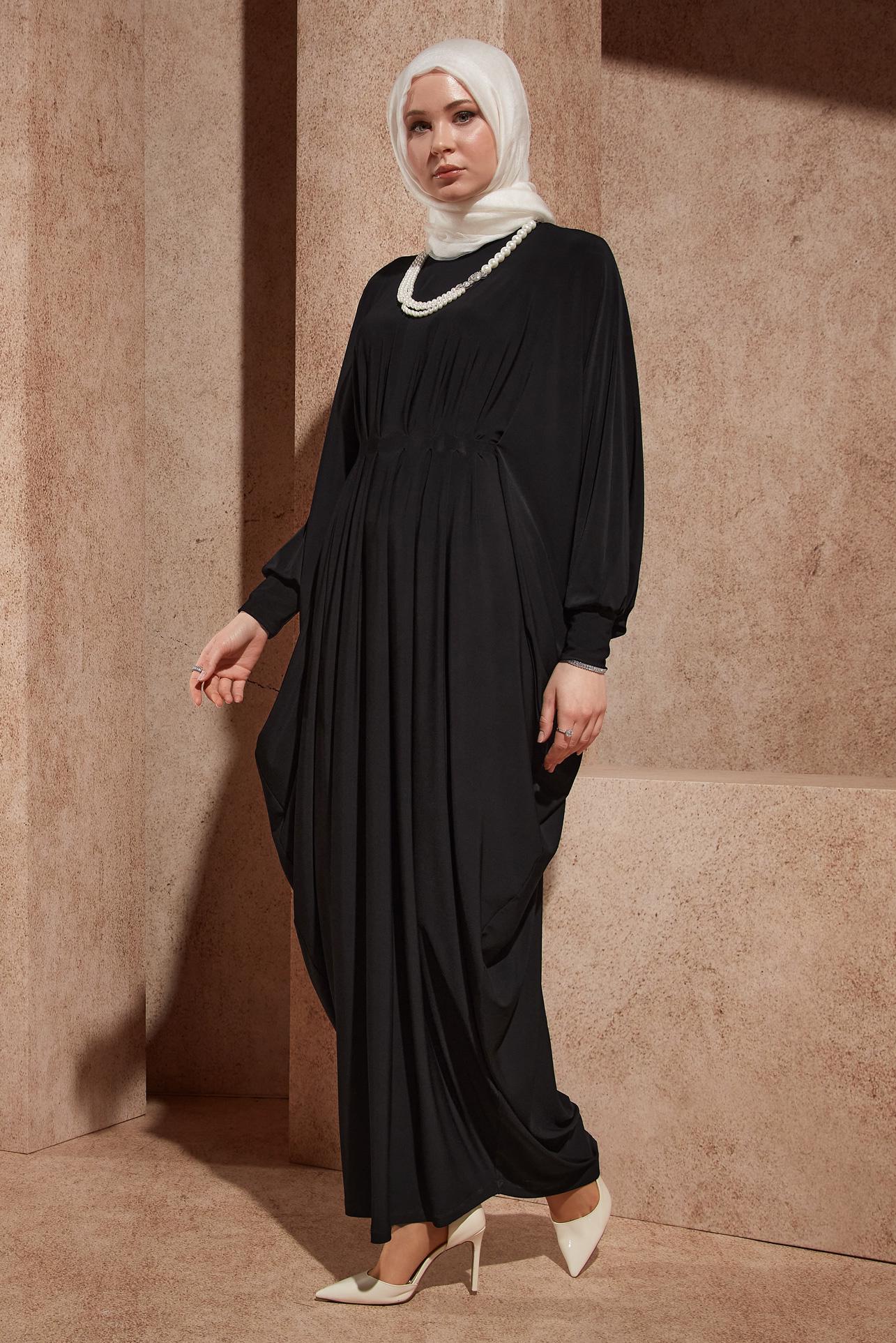 Hijab clothing BLACK DRESS WITH ACCESSORY DETAIL 44426