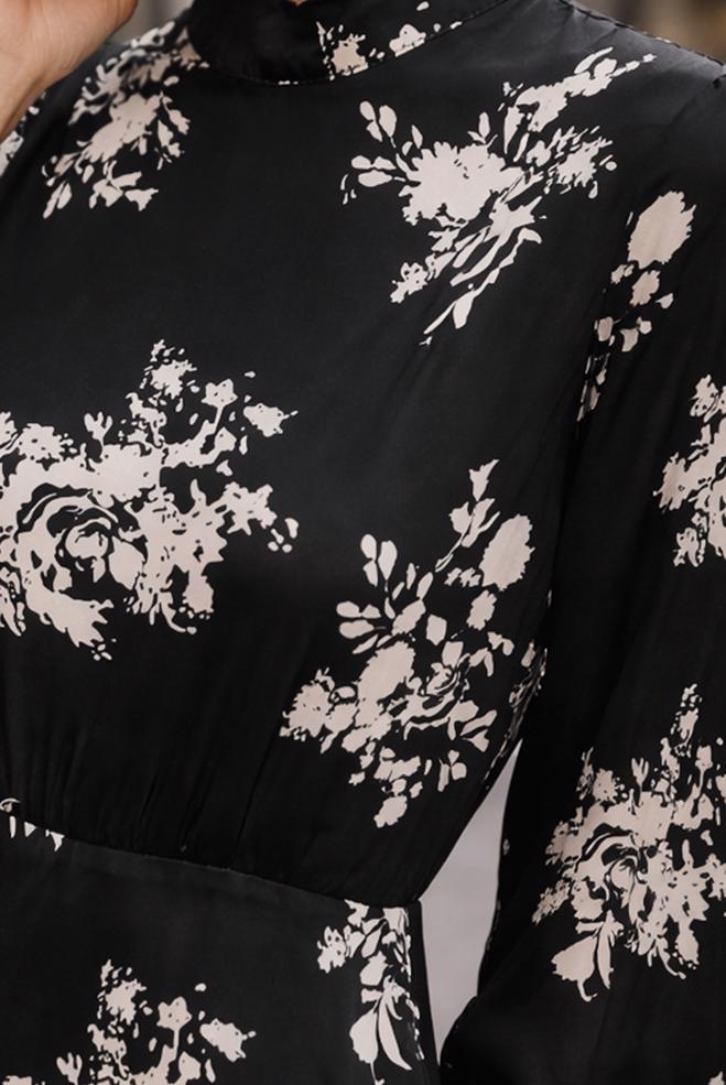 Vêtements hijab NOIR 44507 ŞİFON SATEN  ELBİSE 38-46 TEK 40 - ALVİNA