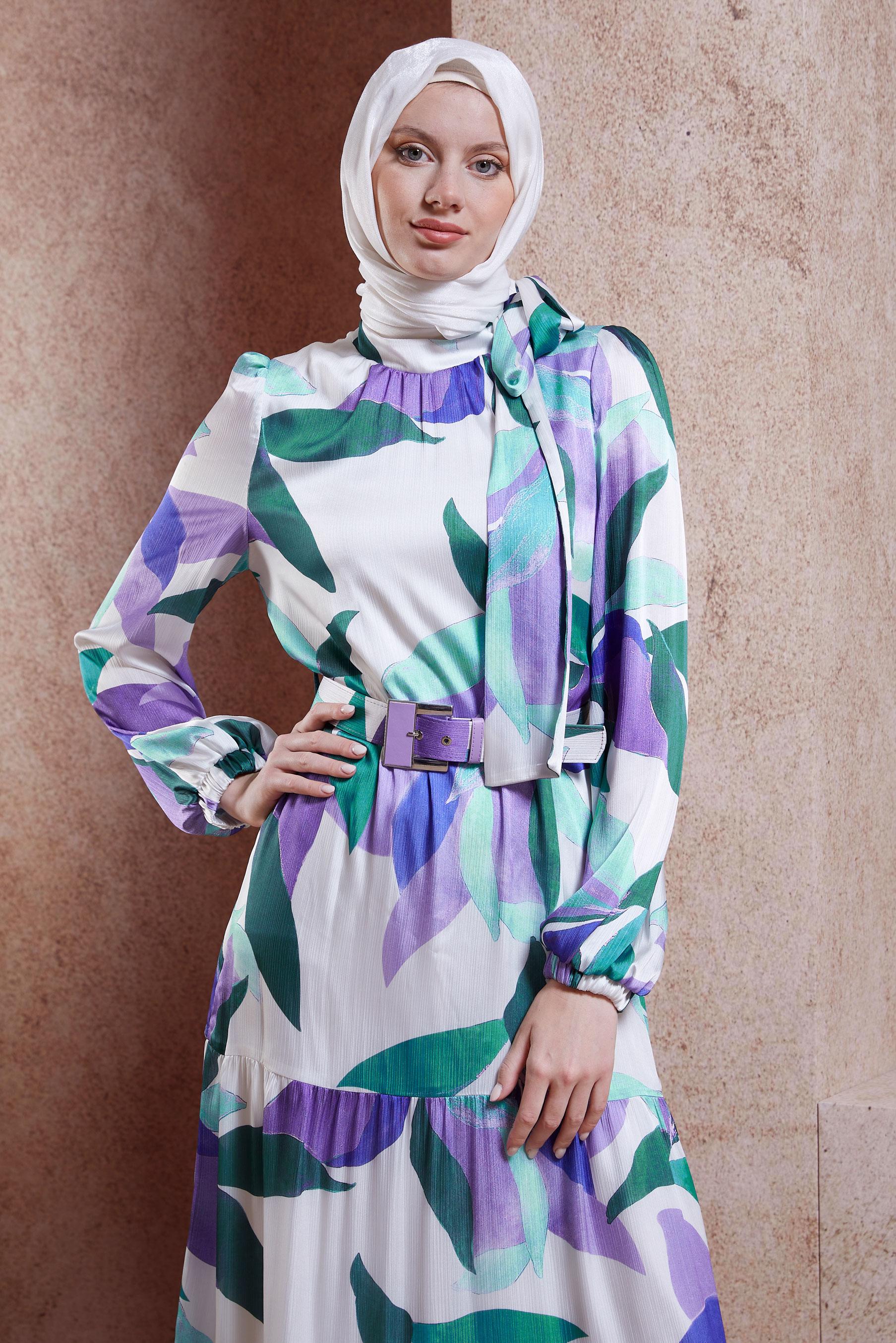 Tesettür giyim MOR KEMERLİ YORYO SATEN ELBİSE 44510