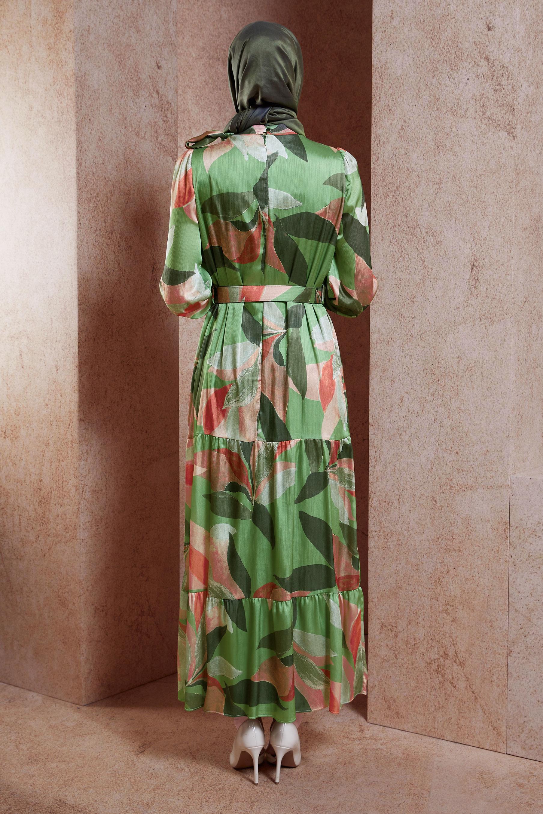 Tesettür giyim HAKİ KEMERLİ YORYO SATEN ELBİSE 44510