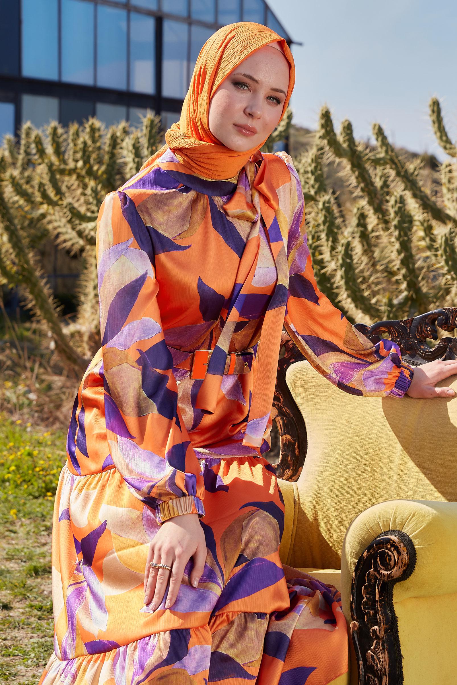 Hijab clothing ORANGE BELTED PATTERNED DRESS 44510