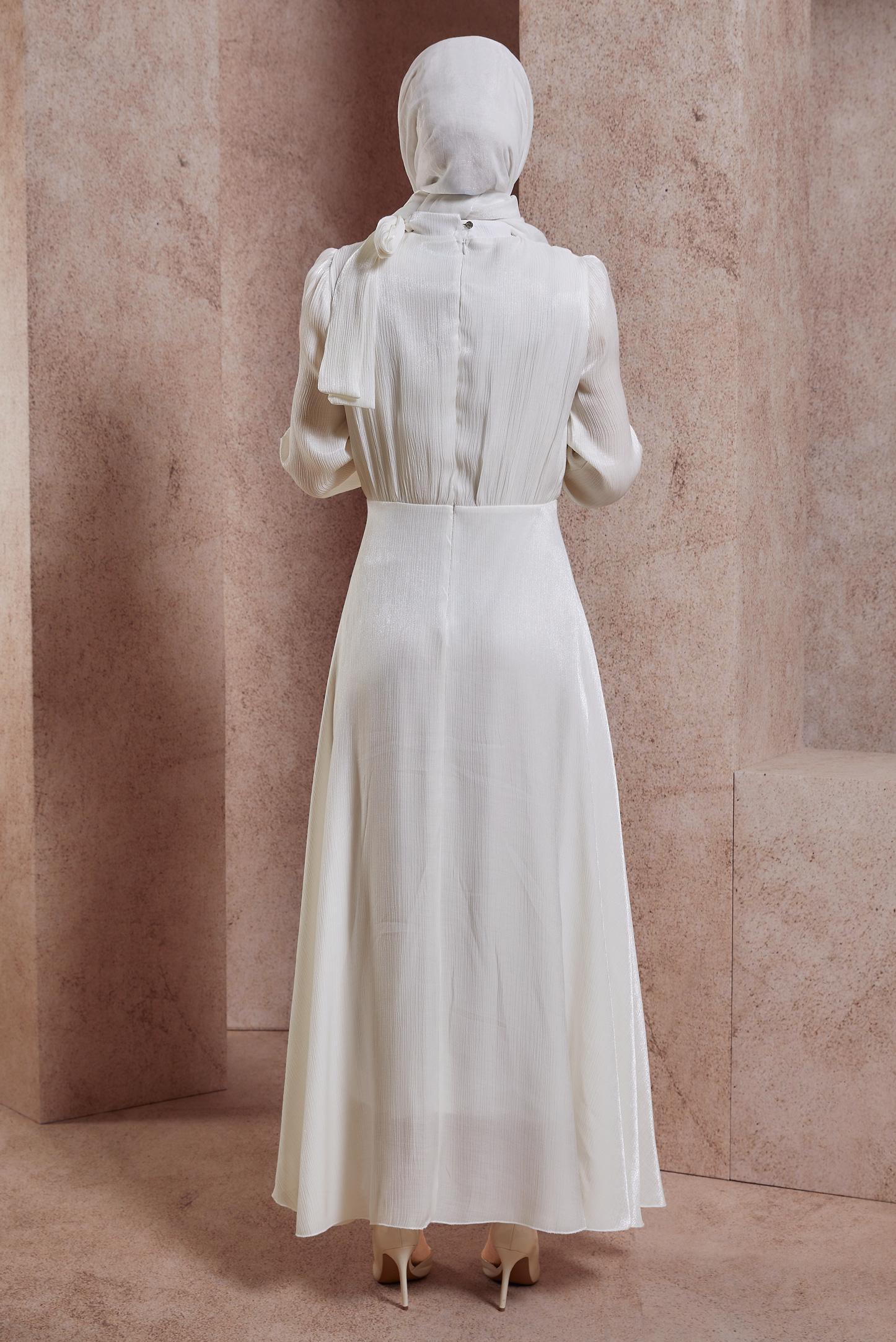 Tesettür giyim BEYAZ TAŞ DETAYLI ELBİSE 44545