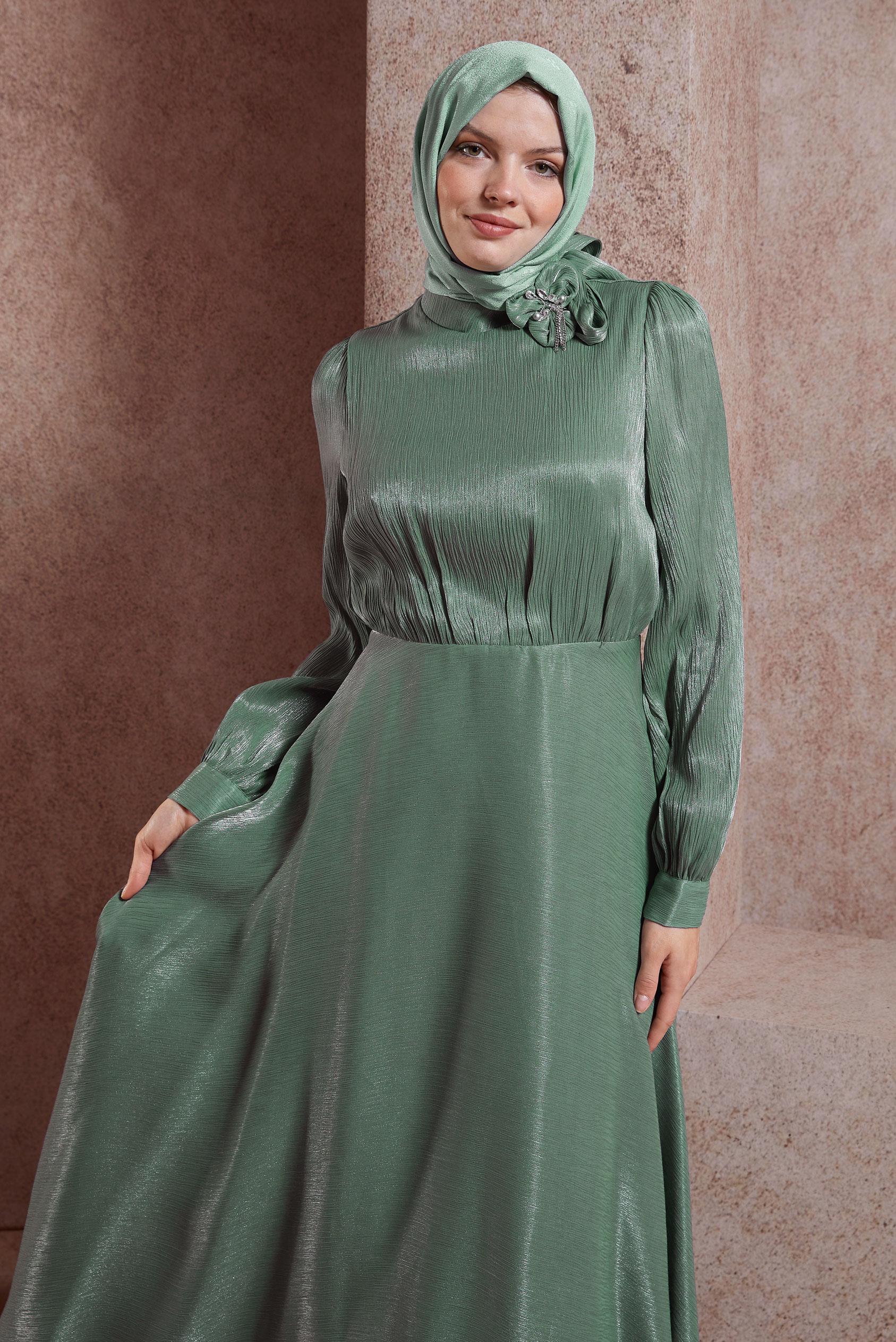 Tesettür giyim YEŞİL TAŞ DETAYLI ELBİSE 44545