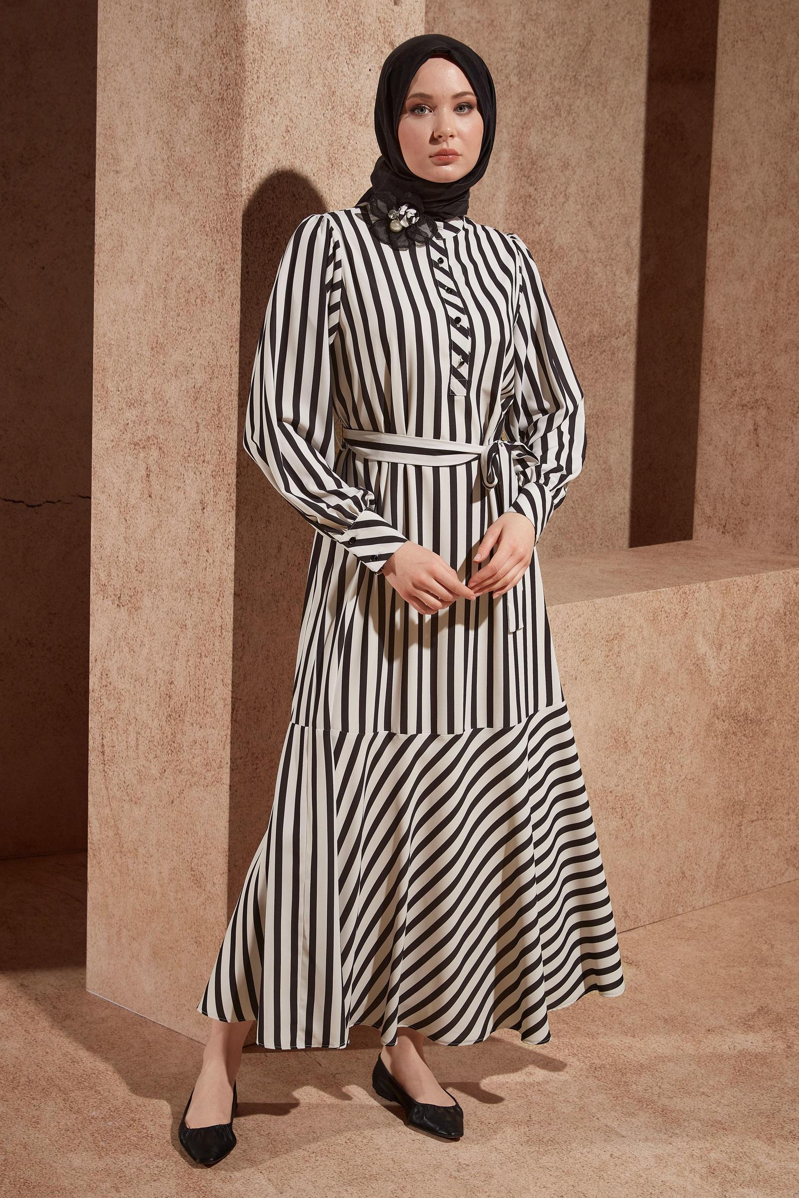 Hijab clothing BEIGE BELTED STRIPED DRESS 44548