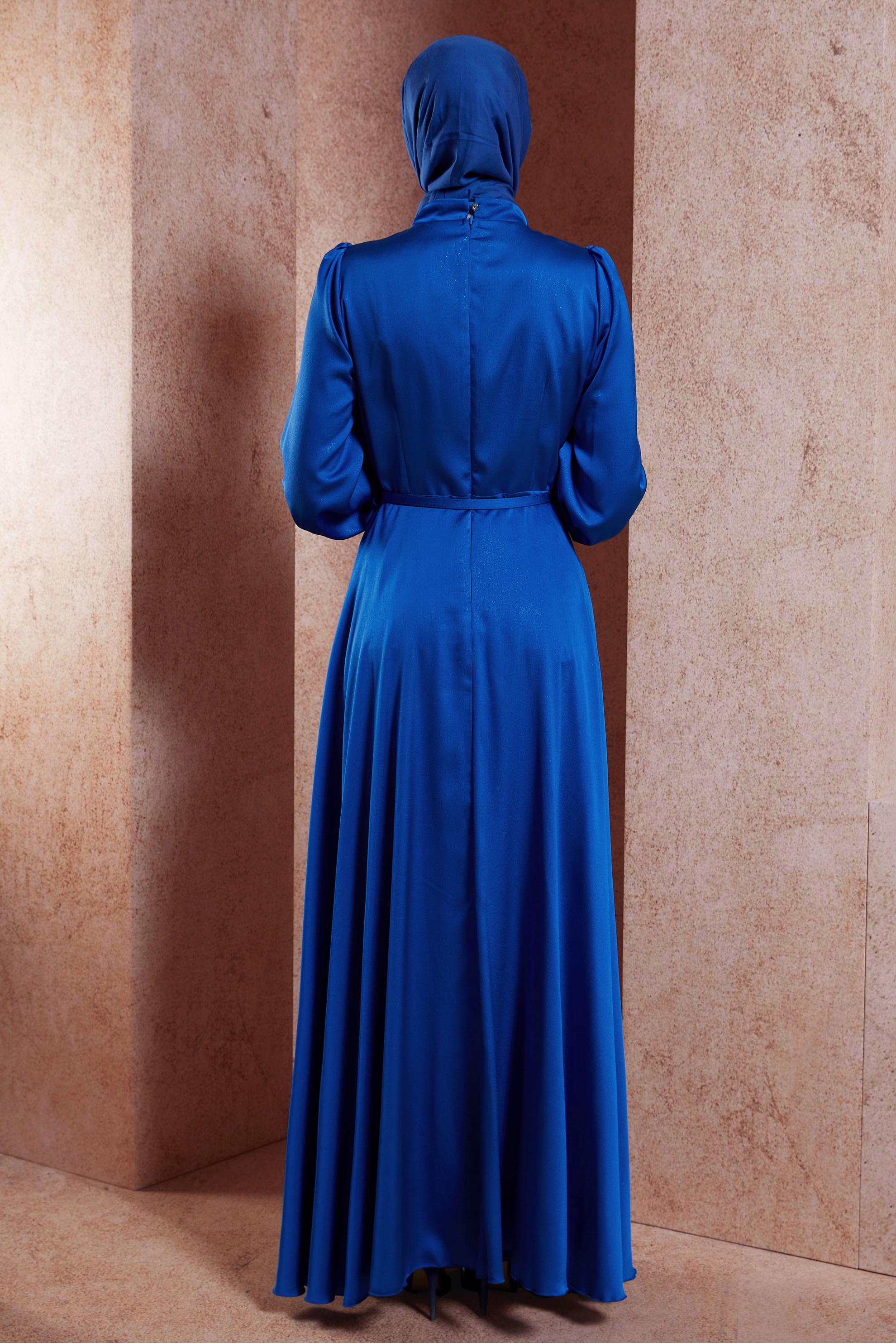 Tesettür giyim LACİVERT KEMERLİ SATEN DOKULU ELBİSE 44556