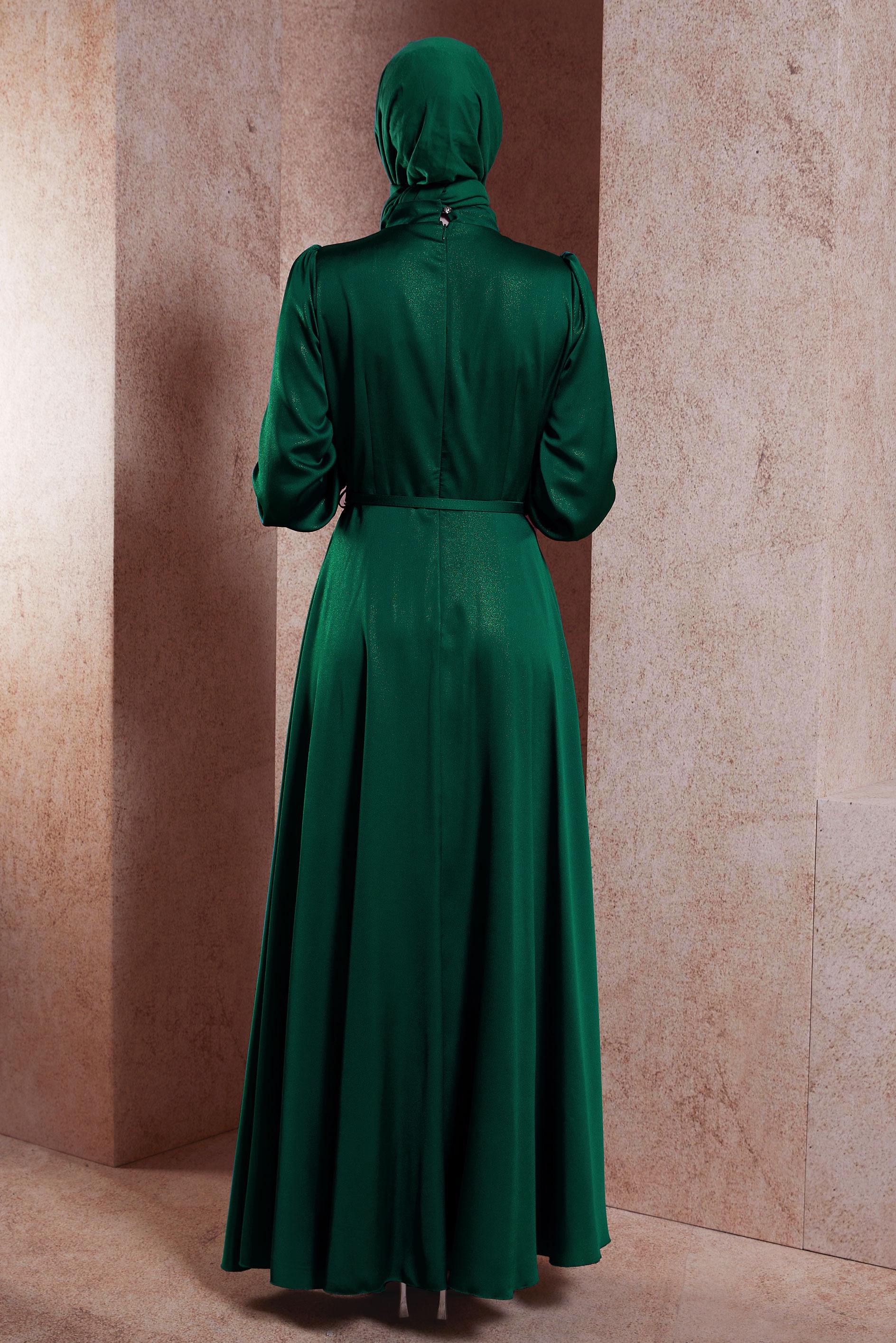 Tesettür giyim YEŞİL KEMERLİ SATEN DOKULU ELBİSE 44556