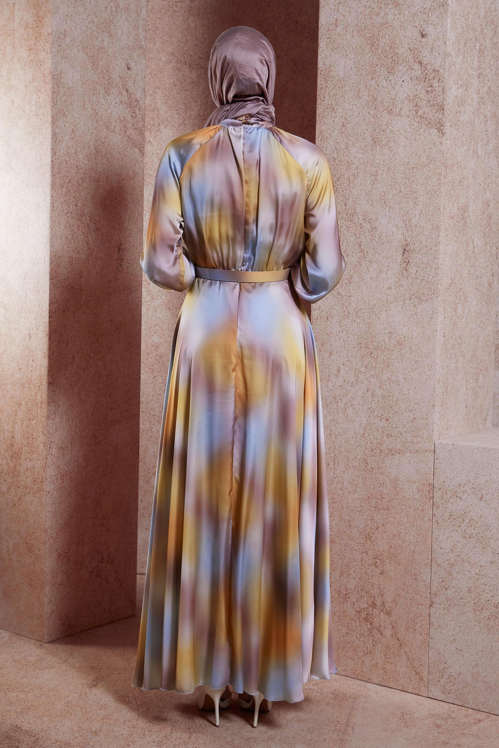 Tesettür giyim TURUNCU KEMERLİ DESENLİ ŞİFON SATEN ELBİSE 44562