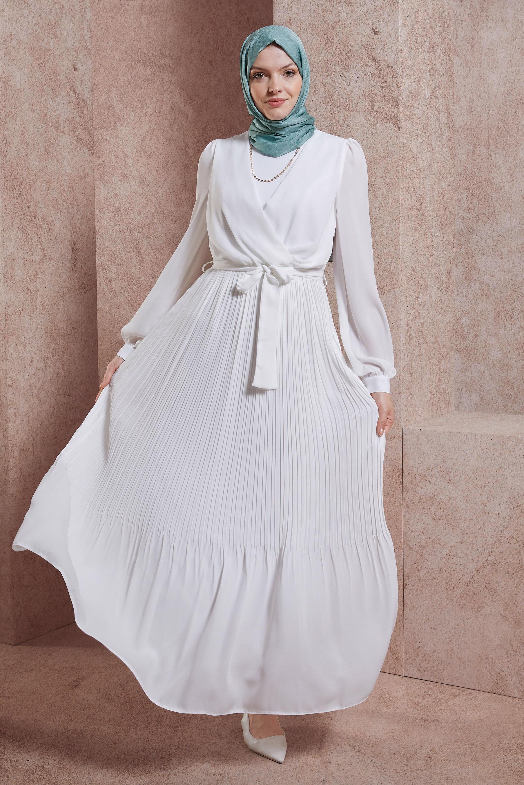 Tesettür giyim BEYAZ KUŞAKLI ELBİSE 44575